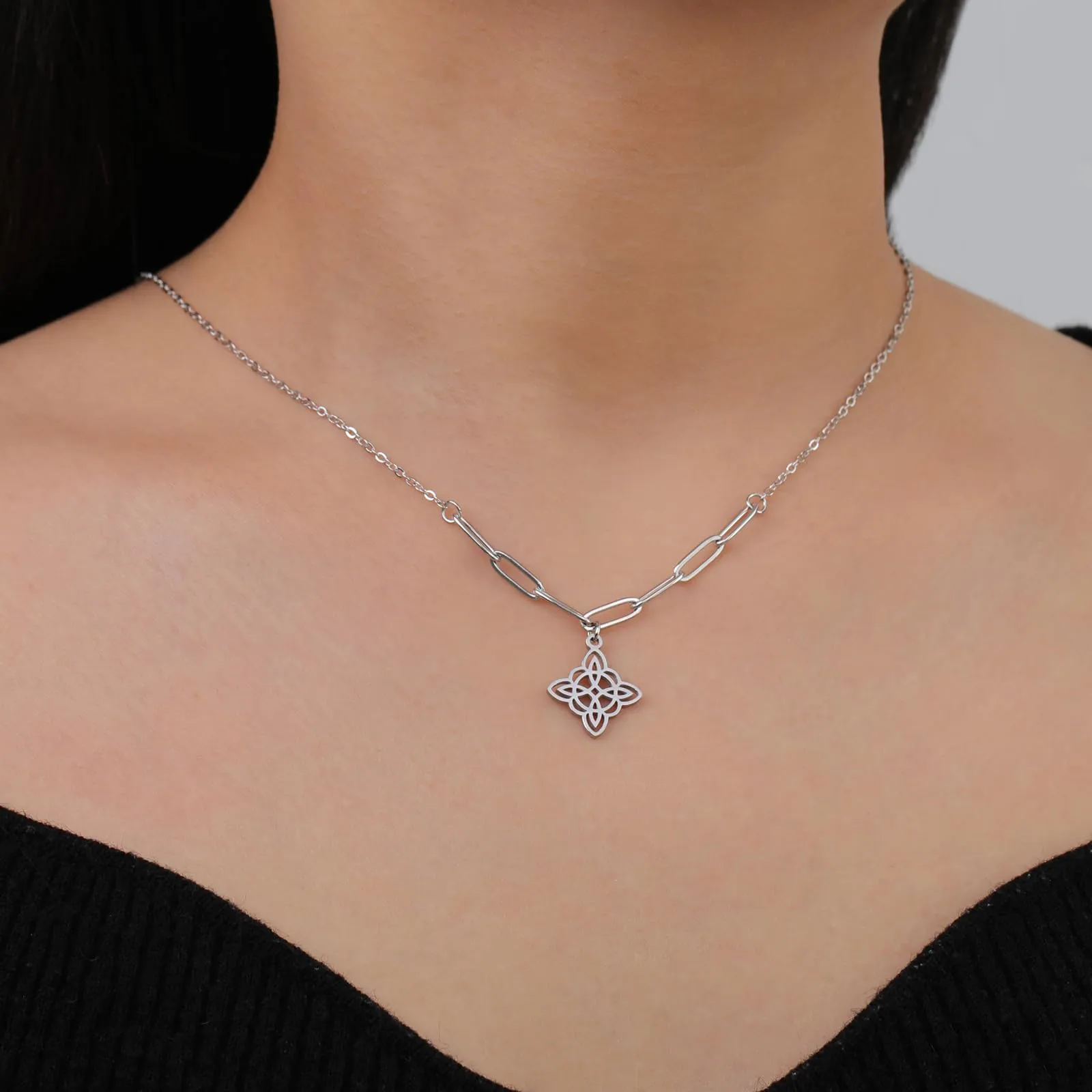 unift Collana di Nodi Delle Streghe per le Donne in Acciaio Inox Irlandese a 4 Punte Ciondolo Nodo Celtico Moda Charm Magick Gioielli (Argento 10) - immagine 2