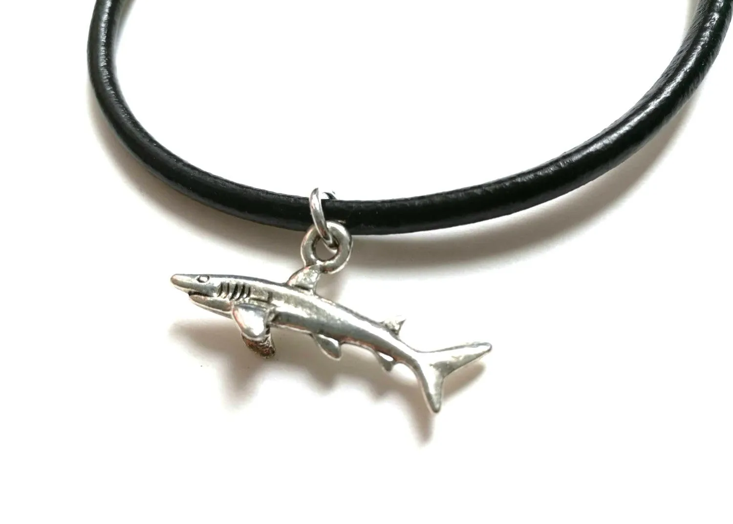 Miniblings Bracciale Squalo Nero Cinturino In Pelle Pesce Oceano Bianco - immagine 1