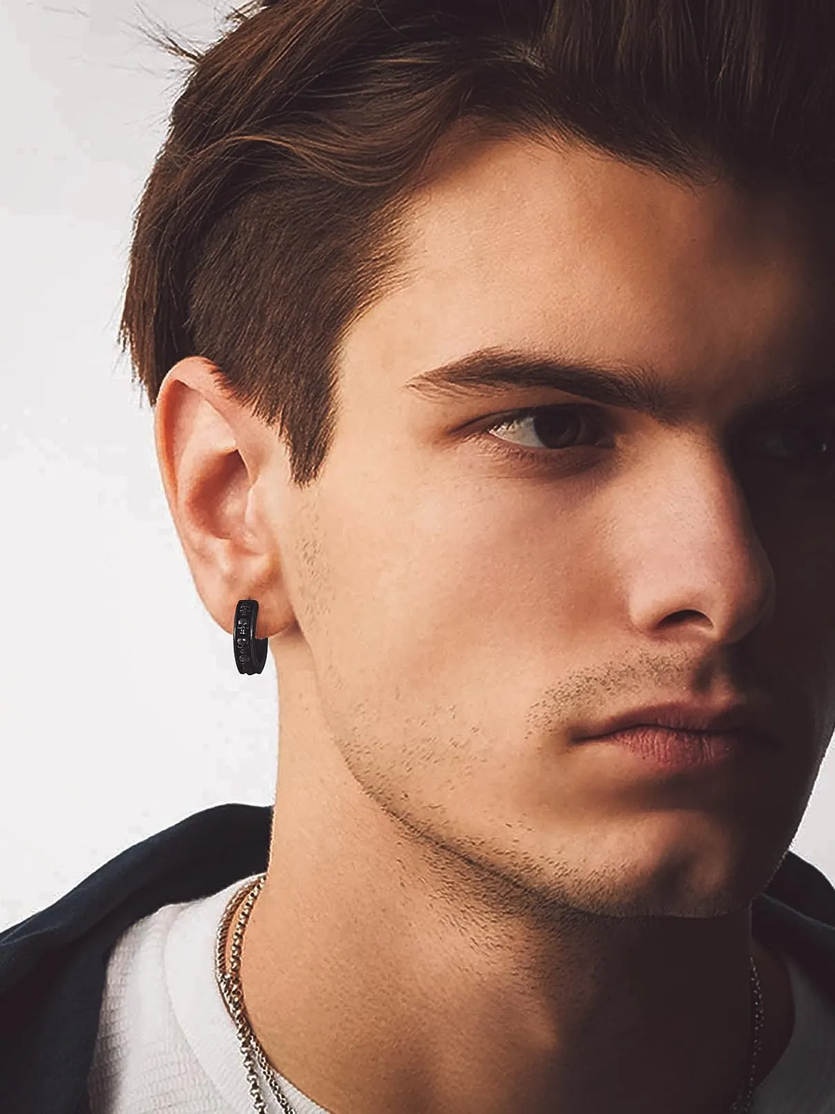 Bandmax Teschio Orecchini Pendenti Uomo Donna, Nero Orecchini Acciaio Chirurgico, 03 Stile Orecchini Anallergici a Cerchio, Orecchini Cerchio Infinito Gioielli Uomo di Moda per Punk Goth - immagine 2