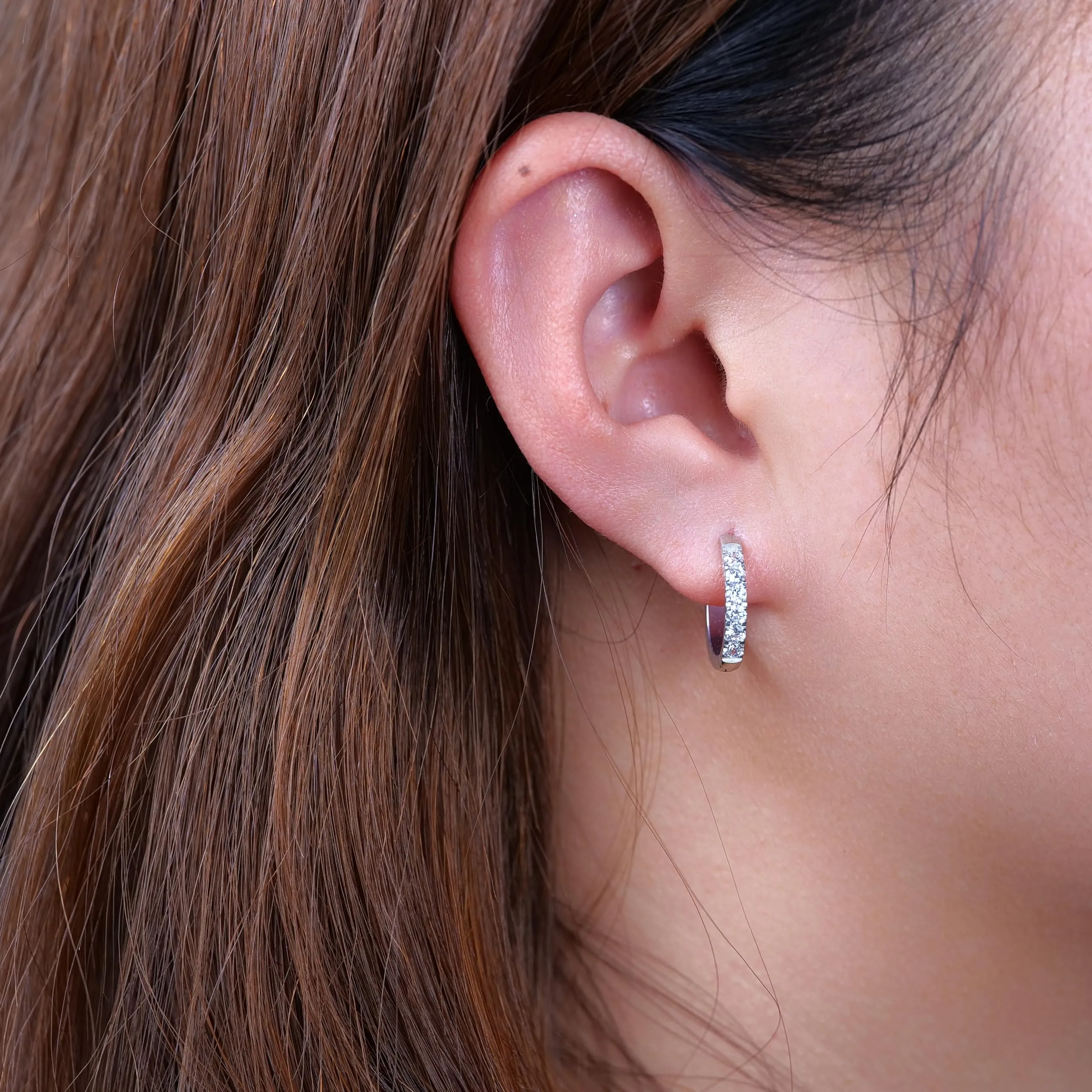 limerencia G23 Orecchini a Cerchio Anallergici per Orecchie Sensibili,Huggie Hoop Orecchini in Titanio 8 mm/10 mm/12 mm,Orecchini Argento Diamante per Donna Uomo Bambina(argento 8mm) - immagine 8
