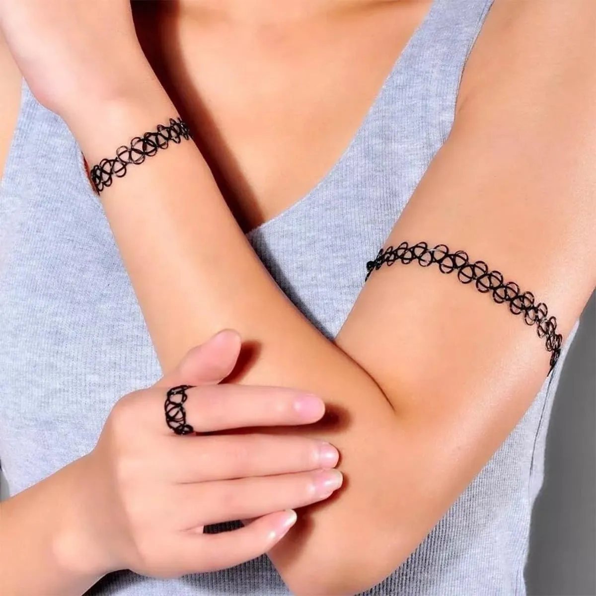 Sarini Set di collane per Tatuaggi, collane Elasticizzate, collari, bracciali, Anelli, per Uomo, Donna, Ragazza, Regalo - immagine 7