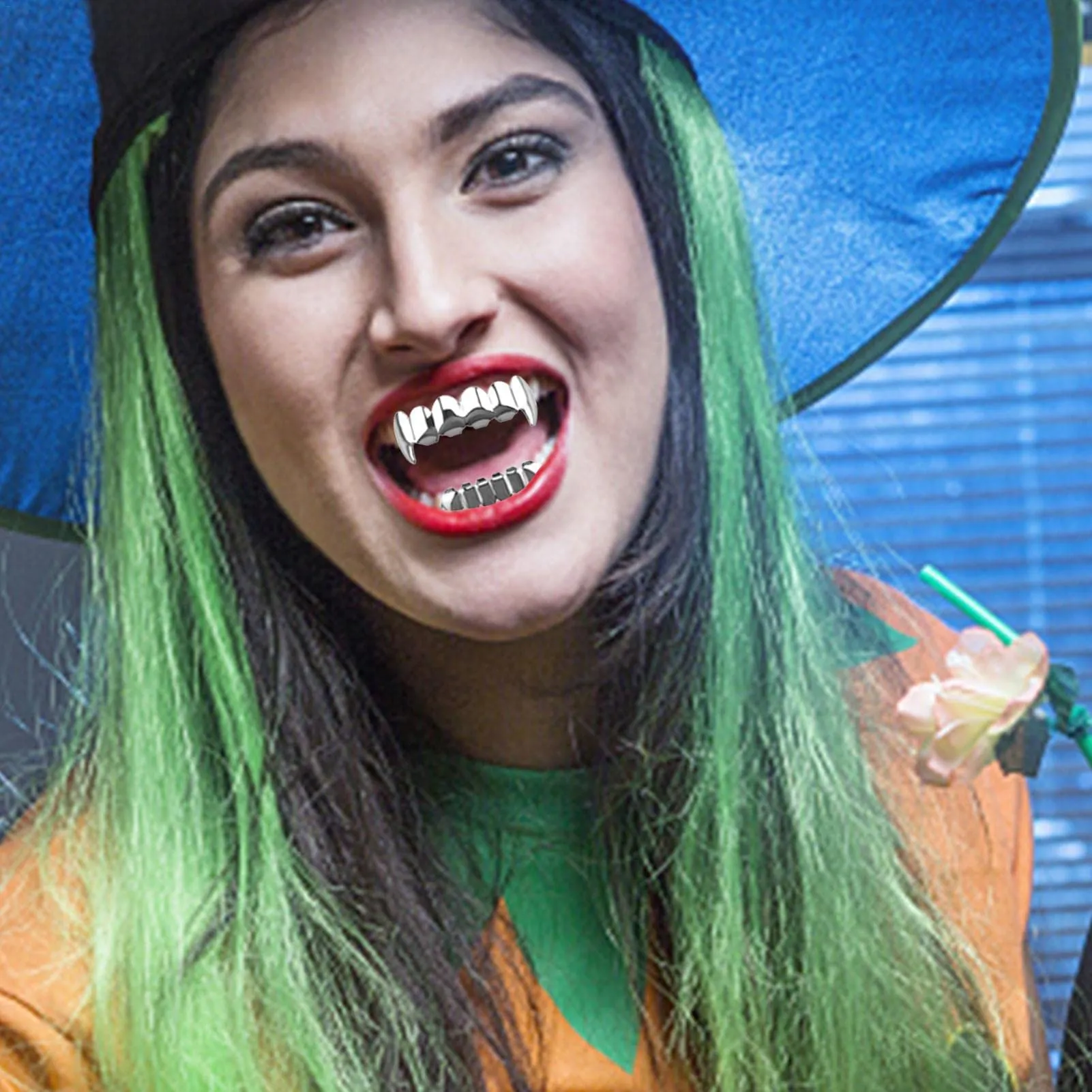 Braces con denti a bocca placcata oro - 18 K placcati in oro personalizzato, Hip Hop brillante, 6 teeth top e 6 griglie inferiori dei denti, per costume da rapper per uomo e donna Adawd - immagine 9