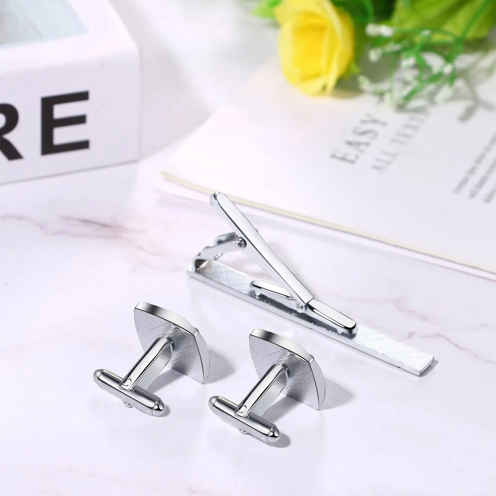 JewelryWe Set di Gemelli e Fermacravatta da Uomo: con Zircone in Acciaio Inossidabile Idee Regalo per Uomo Per Affari - immagine 6