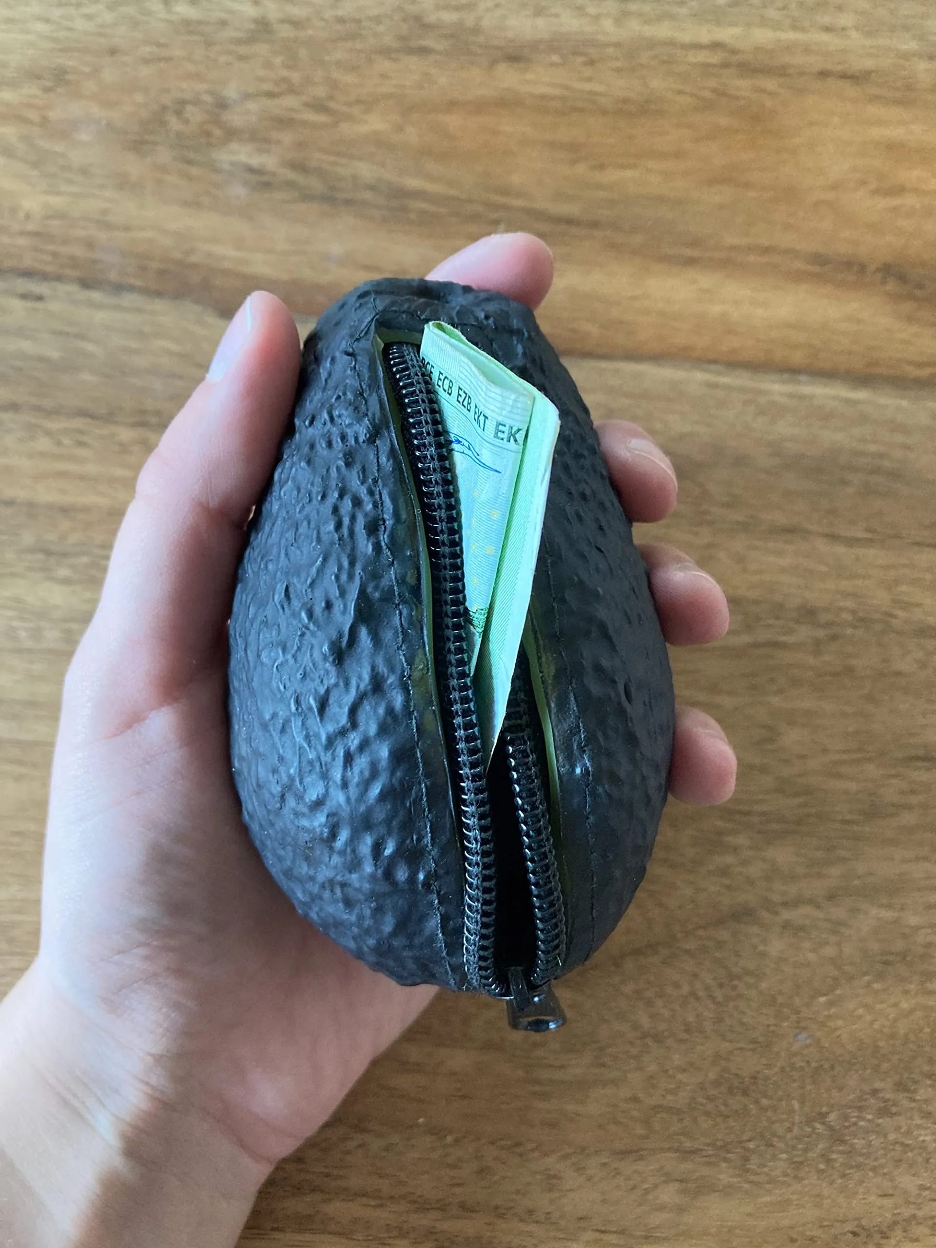 Portamonete Avocado, Sacchetto in Silicone Realistico - Decorazione e Regalo Originale - immagine 2