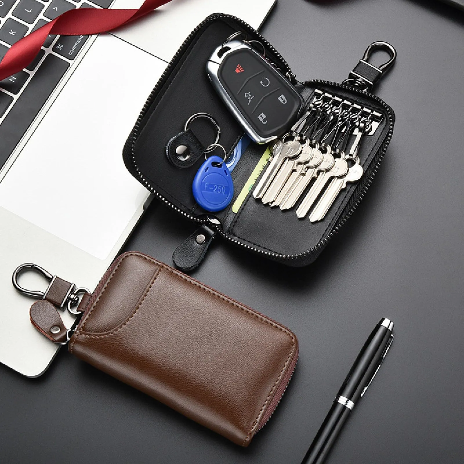 LTLSZRN Portachiavi in Pelle, Raccoglitore Chiave multifunzione,Borse universali per auto portachiavi per uomo donna,Tasche e Ganci, portafoglio portachiavi Impermeabile (marrone) - immagine 4