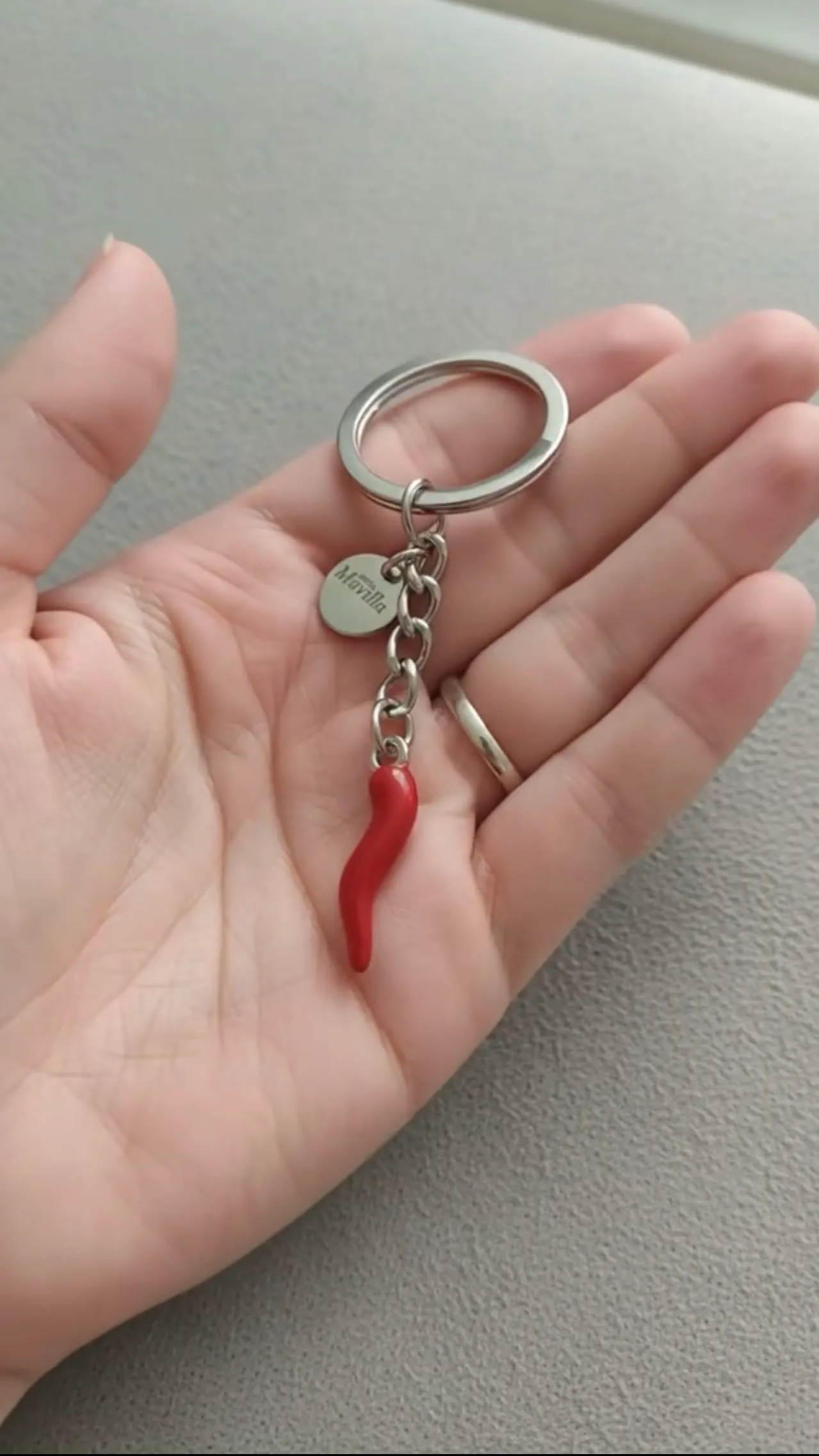 MODA MavillA Portachiave Scaramantico Acciaio Corno Rosso Idea Regalo - immagine 2