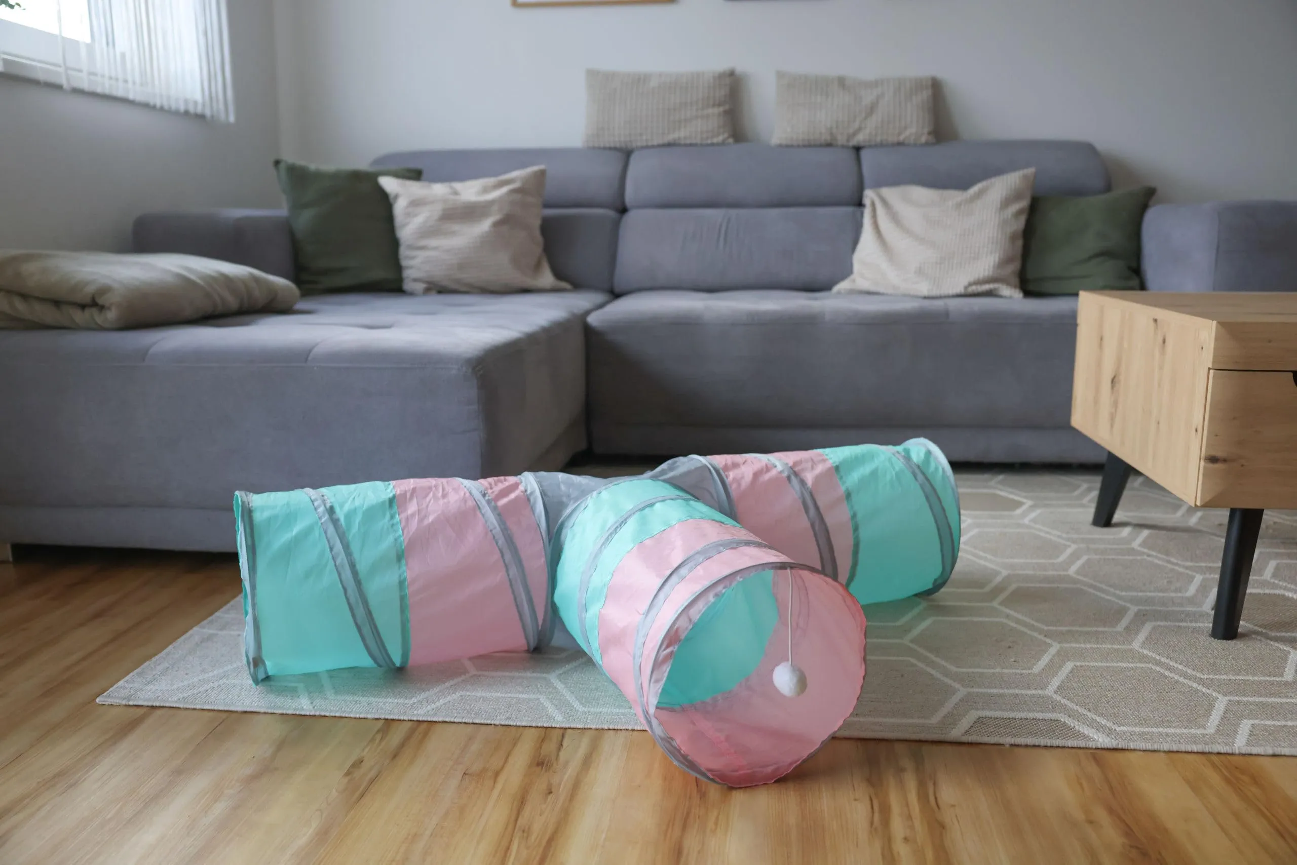 KERBL PET Tunnel gatti Triangle, turch./ rosa/grigio, Ø25x80x50 cm - immagine 3