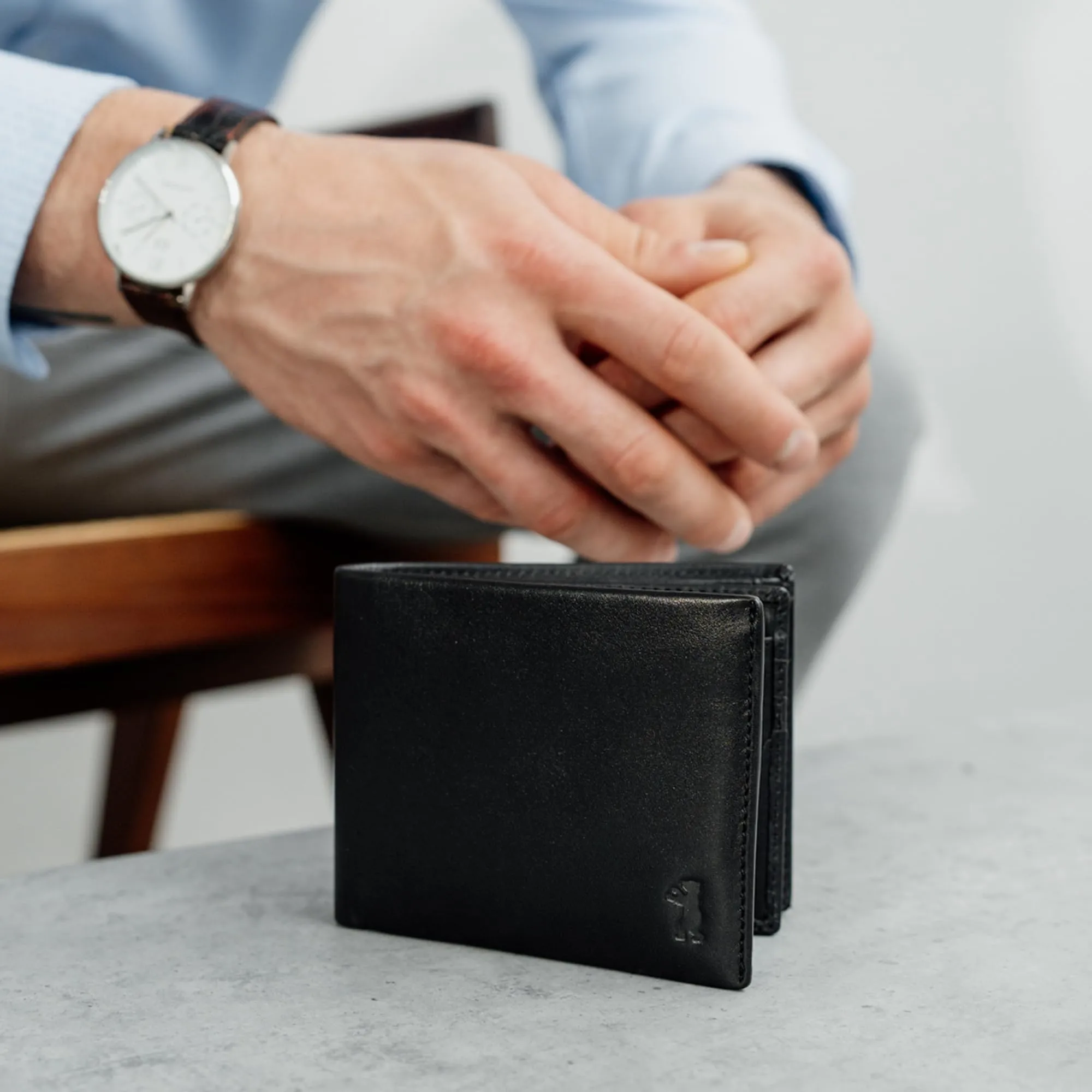 Berliner Bags Portafoglio Uomo con Portamonete e Porta Carte in Pelle RFID - immagine 2