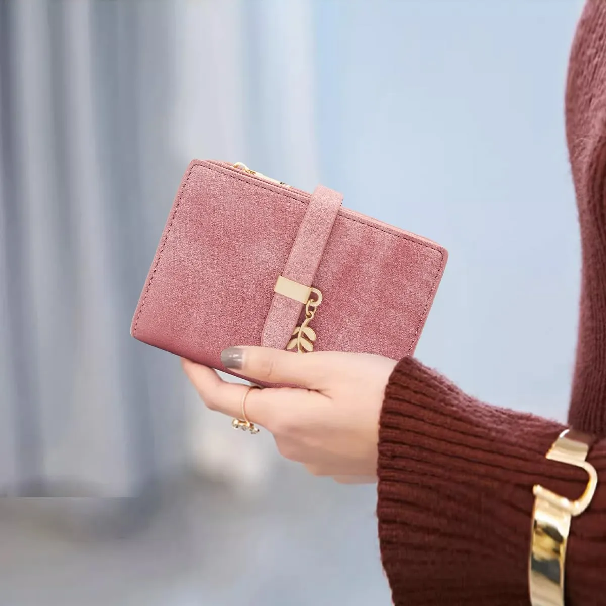 GOUNNU Portafoglio Donna Piccolo Portafogli Pelle PU RFID Blocco Elegante Corto Portamonete per donna con 17 Porta Carta di Credito Cerniera (Rosa) - immagine 2
