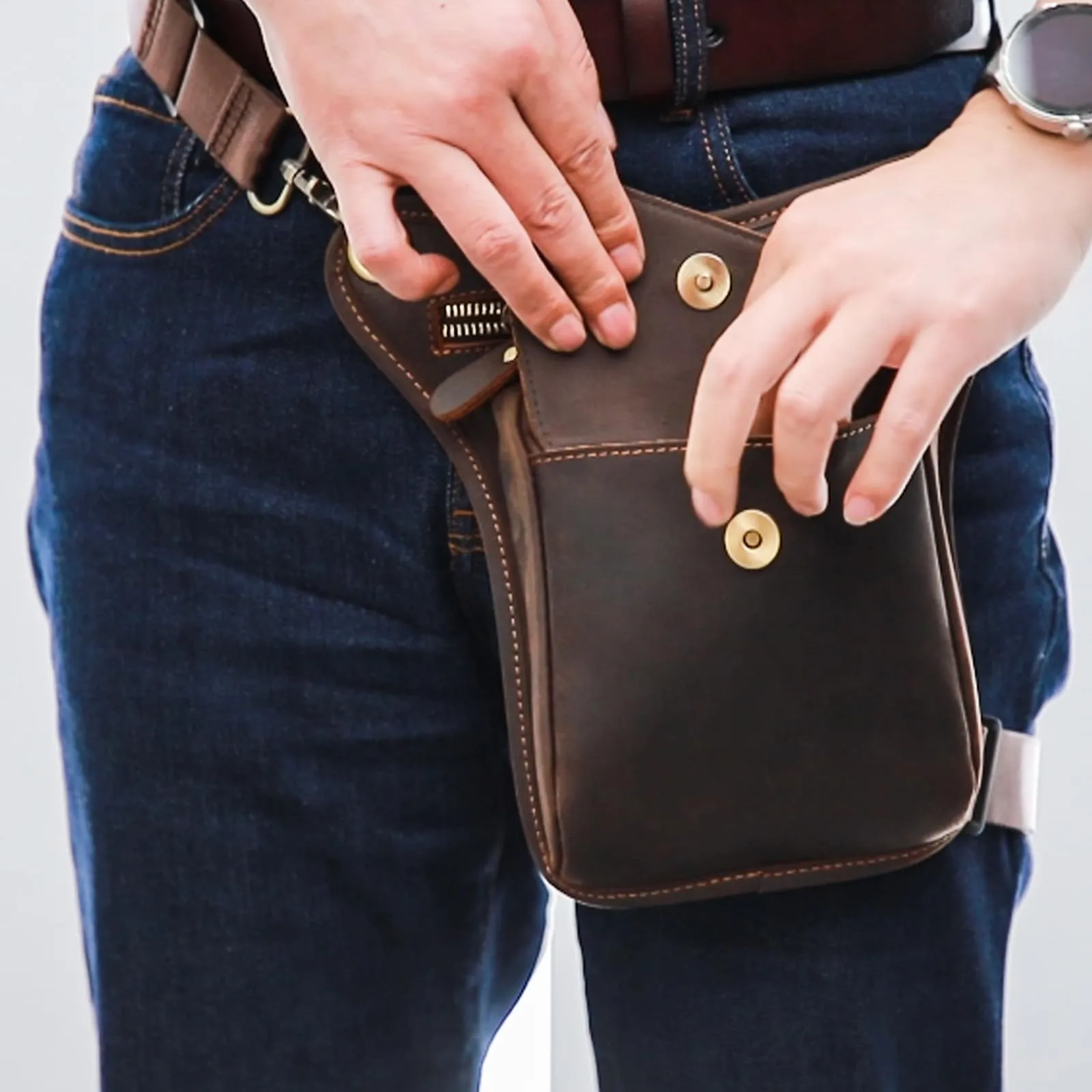 Boshiho Borsa da uomo in vera pelle – Marsupio per moto, nero, 25 x 24 x 4 cm, 2 tasche, impermeabile, per uomini e donne, all'aperto, escursionismo, arrampicata, viaggi - immagine 8