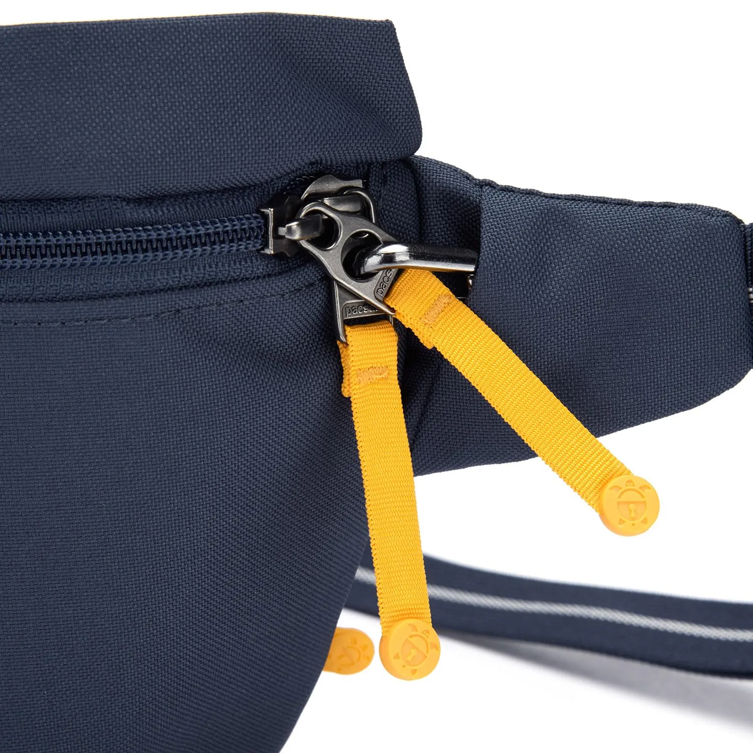 Pacsafe Go Anti Theft Sling Pack, Jet Black - immagine 10