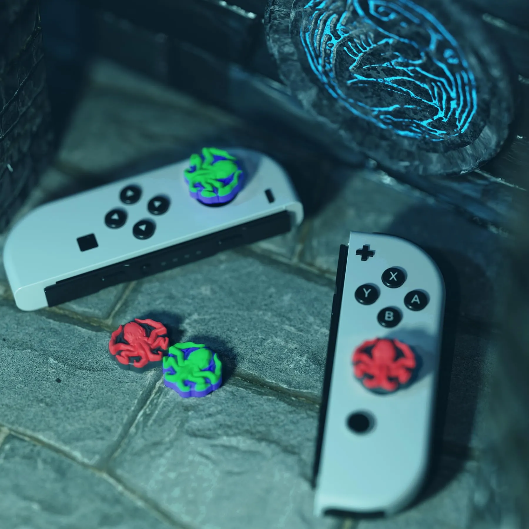 playvital Gommini per Nintendo Switch, Cthulhu Polpo-Rosso&Verde - immagine 2