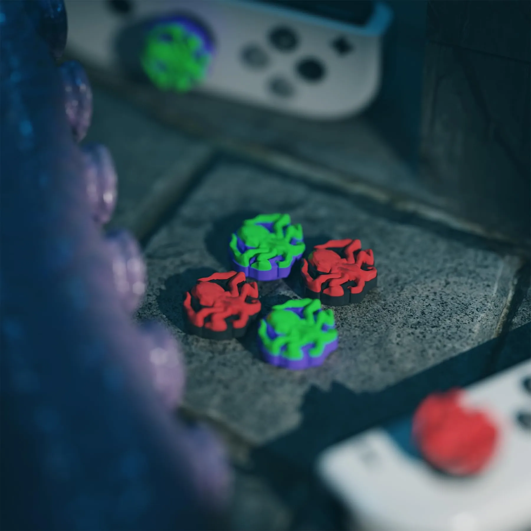 playvital Gommini per Nintendo Switch, Cthulhu Polpo-Rosso&Verde - immagine 3