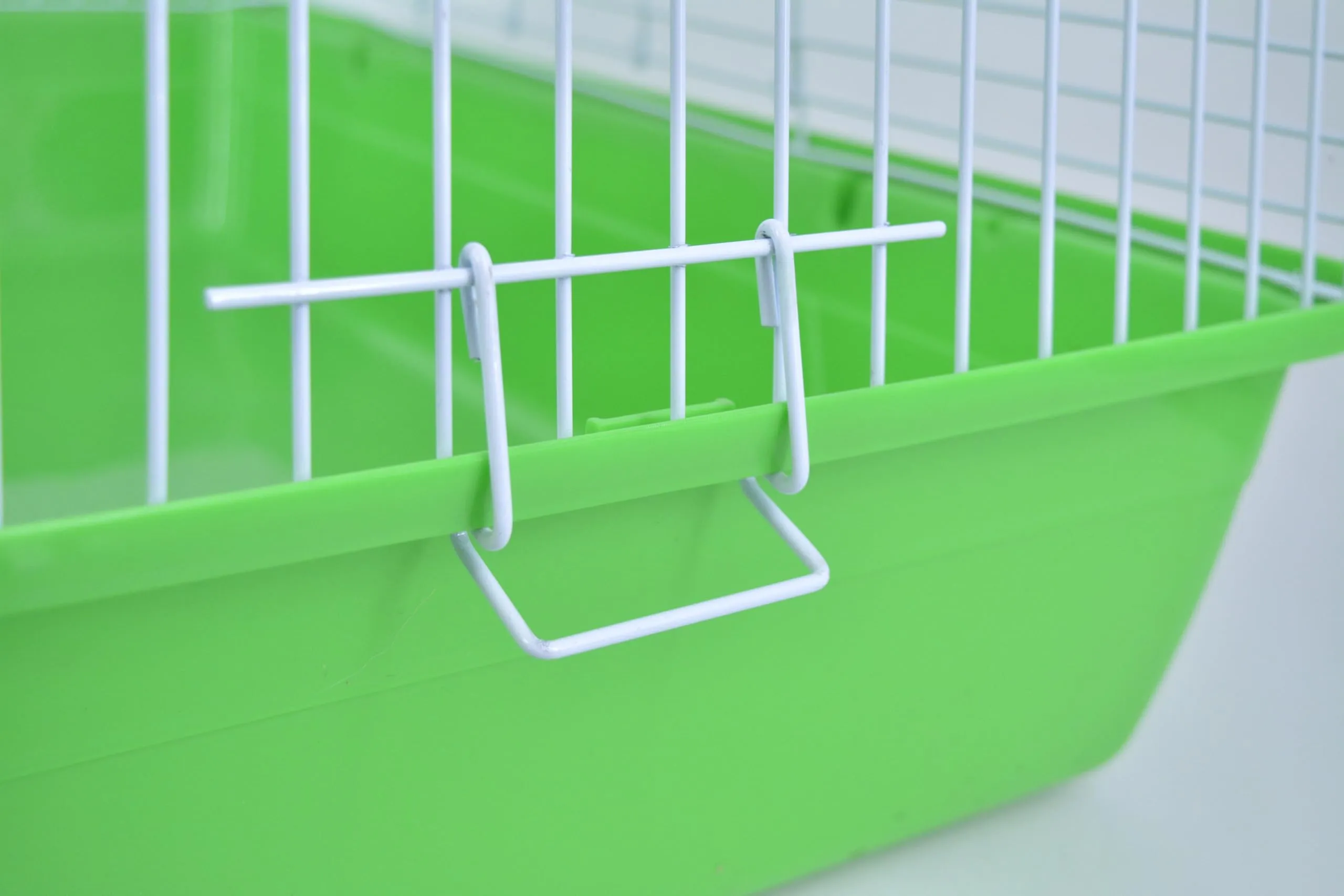 Pet's Solution - Gabbia per Coniglio Nano e Piccoli Roditori, con Portafieno e Doppia Apertura - Verde 84,5x48,5x37h cm - immagine 4