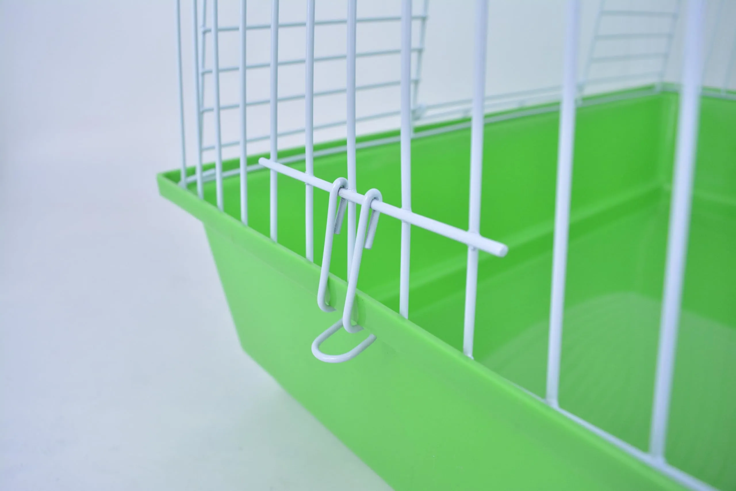 Pet's Solution - Gabbia per Coniglio Nano e Piccoli Roditori, con Portafieno e Doppia Apertura - Verde 64x36x35,5h cm - immagine 5