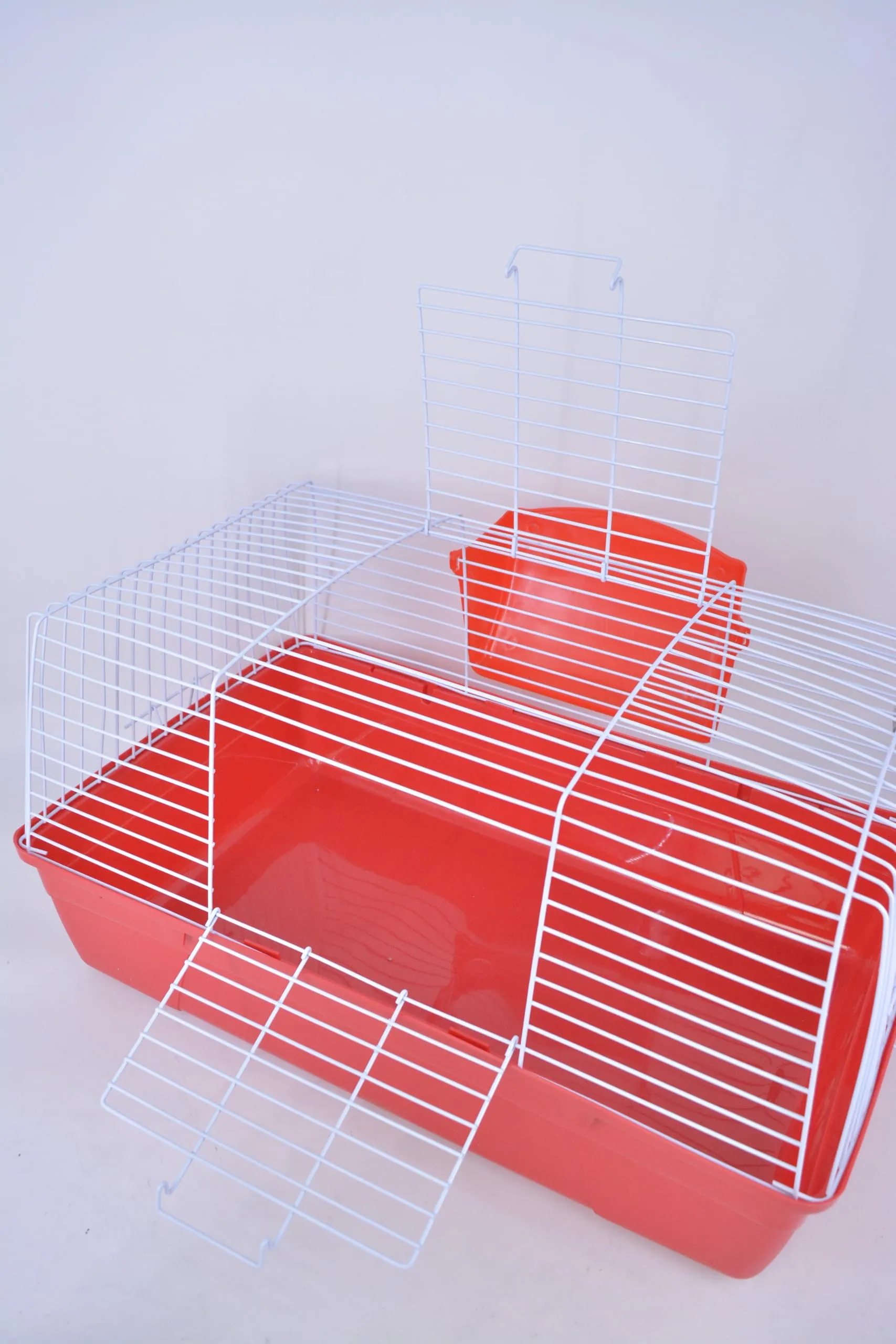 Pet's Solution - Gabbia per Coniglio Nano e Piccoli Roditori, con Portafieno e Doppia Apertura - Rosso 71x44x36,5h cm - immagine 5