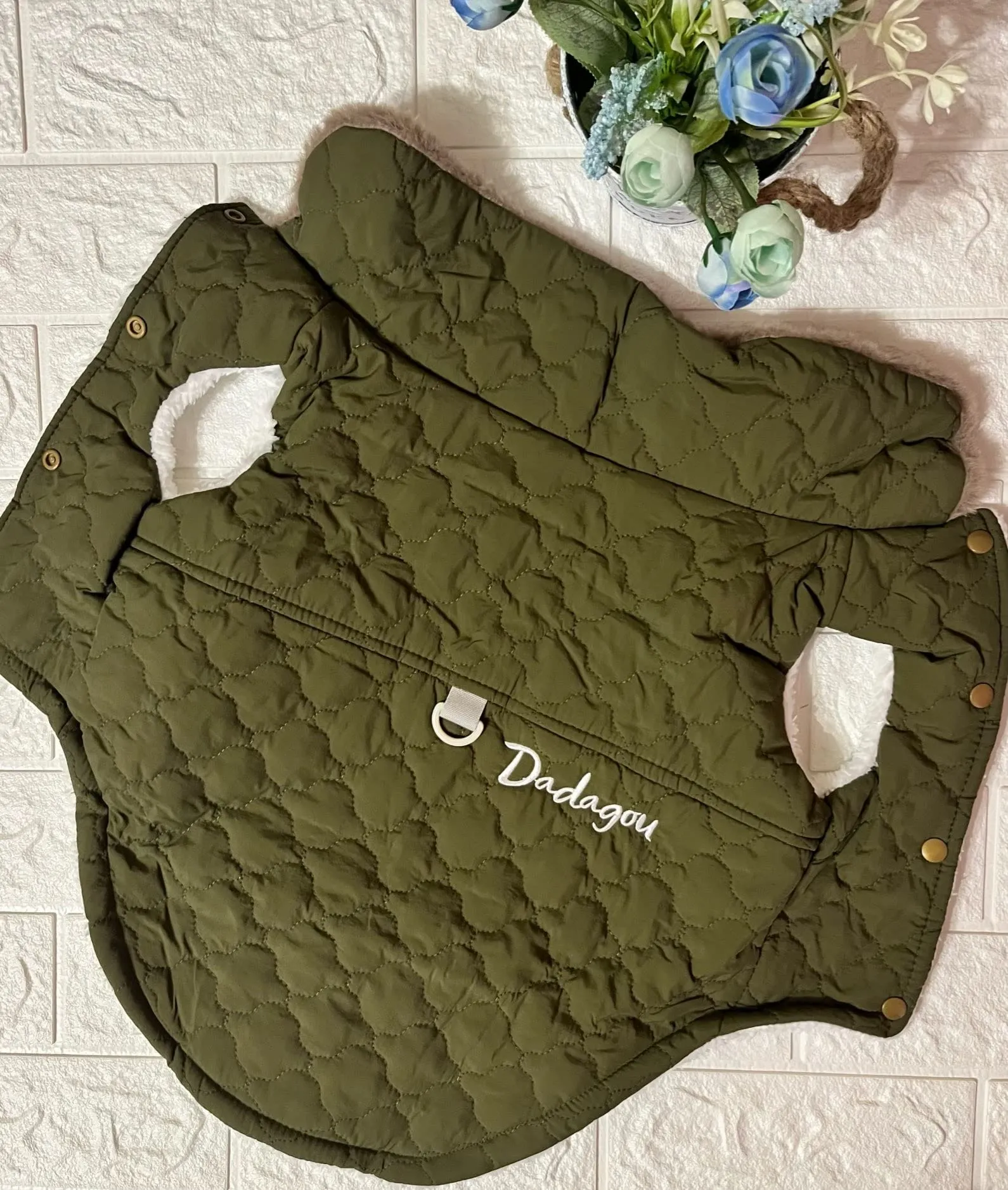 Cappottino invernale per cani foderato in pile, impermeabile, caldo e morbido, con anello a D, per cani di taglia media e grande, per attività all'aperto (M, verde) - immagine 5
