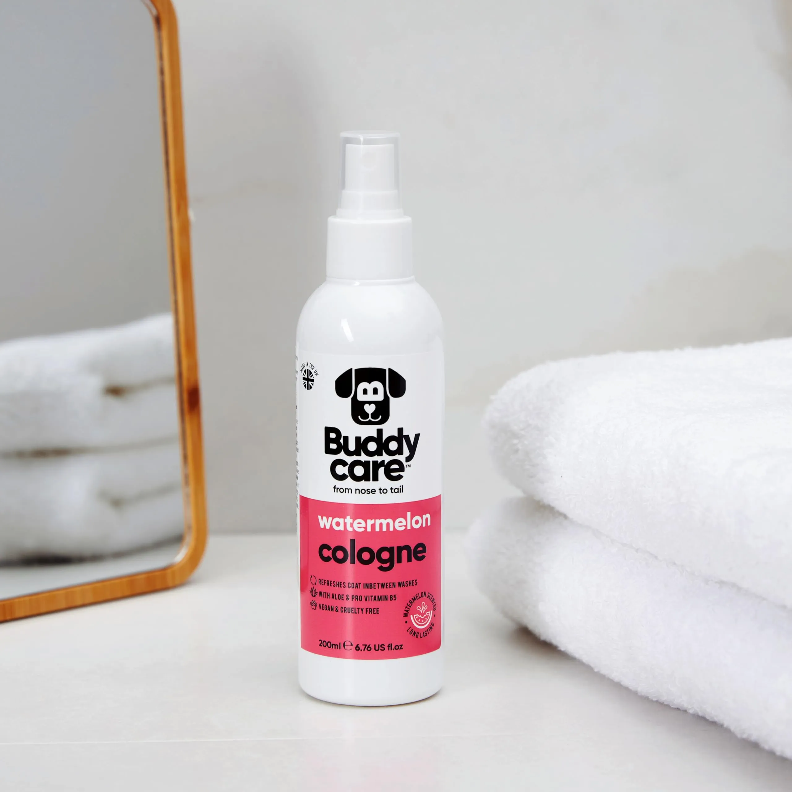 Buddycare Acqua di colonia per cani, anguria, profumo fruttato e audace per cani, rinfresca tra i bagni dei cani, con aloe vera e pro-vitamina B5 (200 ml, 1 pezzo) - immagine 2