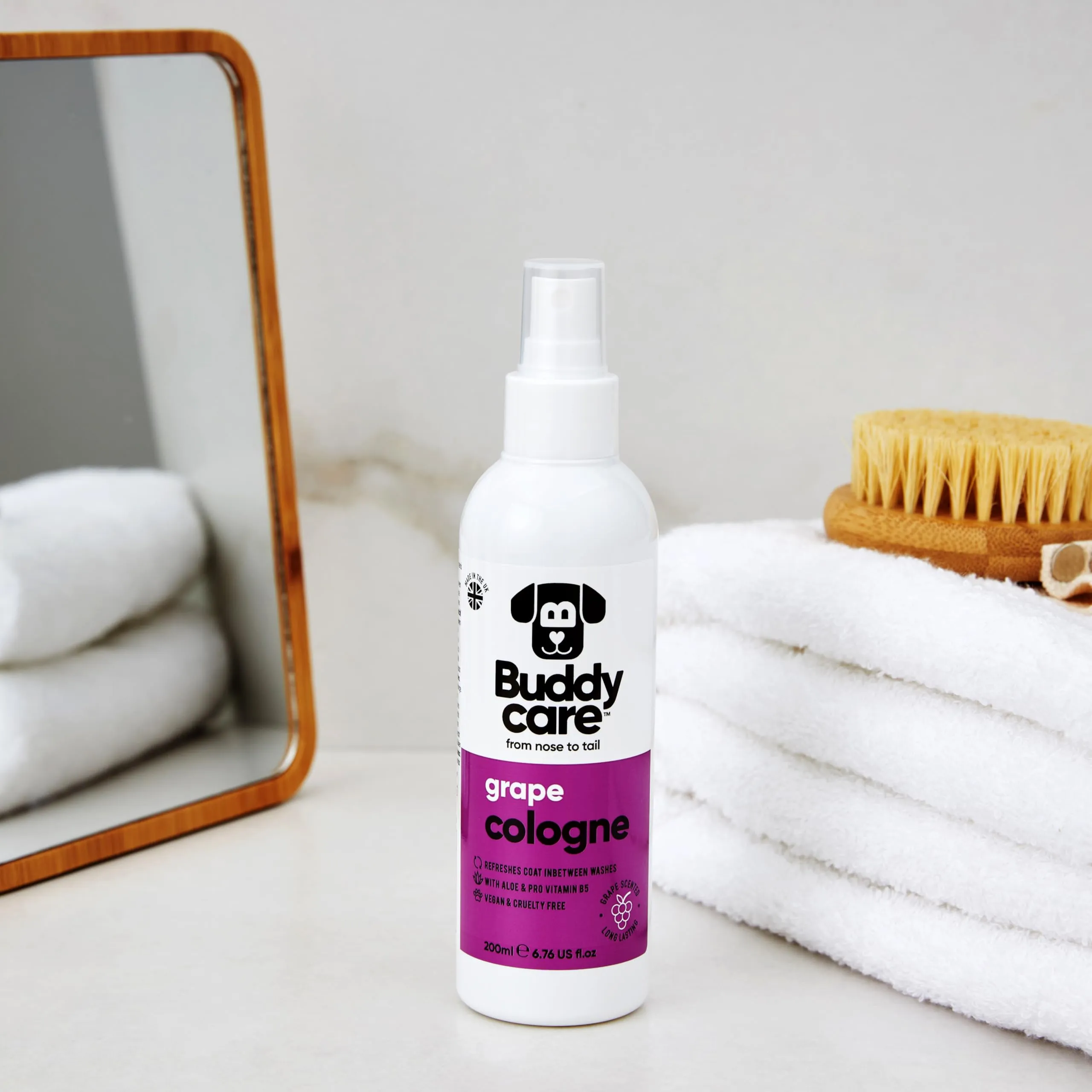 Buddycare | Acqua di colonia per cane - Profumo in polvere delicato per cane - Rinfresca tra i lavaggi del cane, Uva, 200 ml (1 confezione) - immagine 2