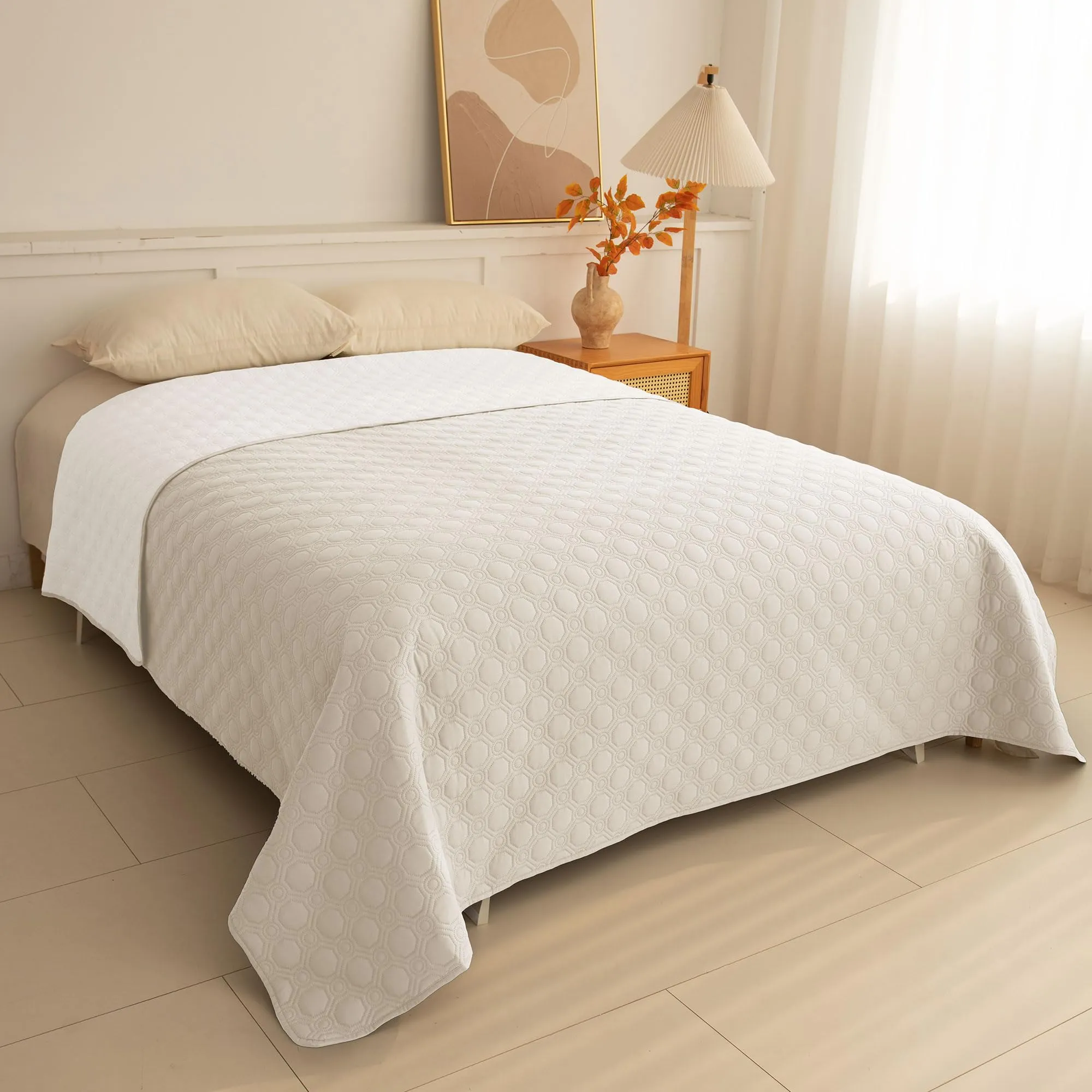 TIANSHU Coperta Impermeabile per Letto e Divano, Copriletto Antiscivolo Lavabile a Doppia Faccia, Coperta Resistente per Cani e Gatti (208x259cm, Beige) - immagine 1