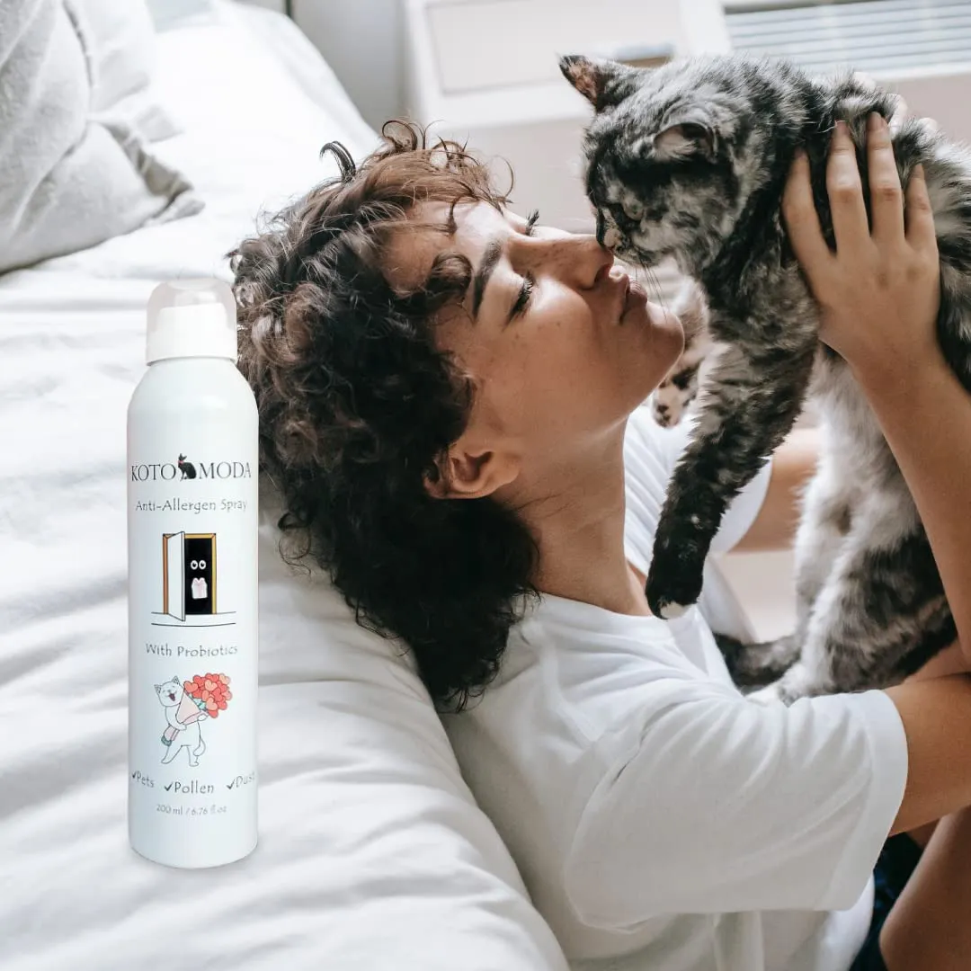 Kotomoda Spray Probiotico Antiallergico per Proprietari di Gatti 200 ml — Neutralizza l'Allergene Fel d 1 su Tappeti, Divani e Biancheria — Sicuro per Gatti, Cani e Bambini — Formula Biotecnologica - immagine 7