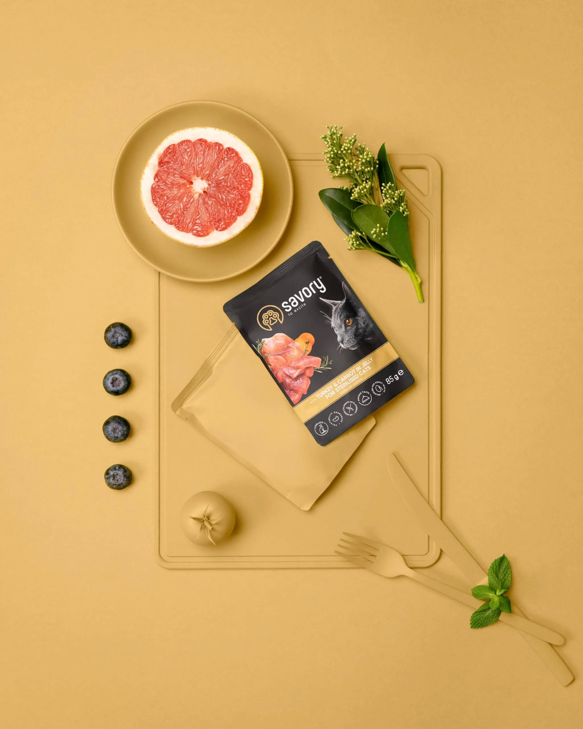 Savory - cibo umido per gatti - per Gatto adulto sterilizzato - Tacchino e carote - pezzi di carne morbida, con taurina, vitamine E, D3, zinco - (12 x 85 g) - immagine 5