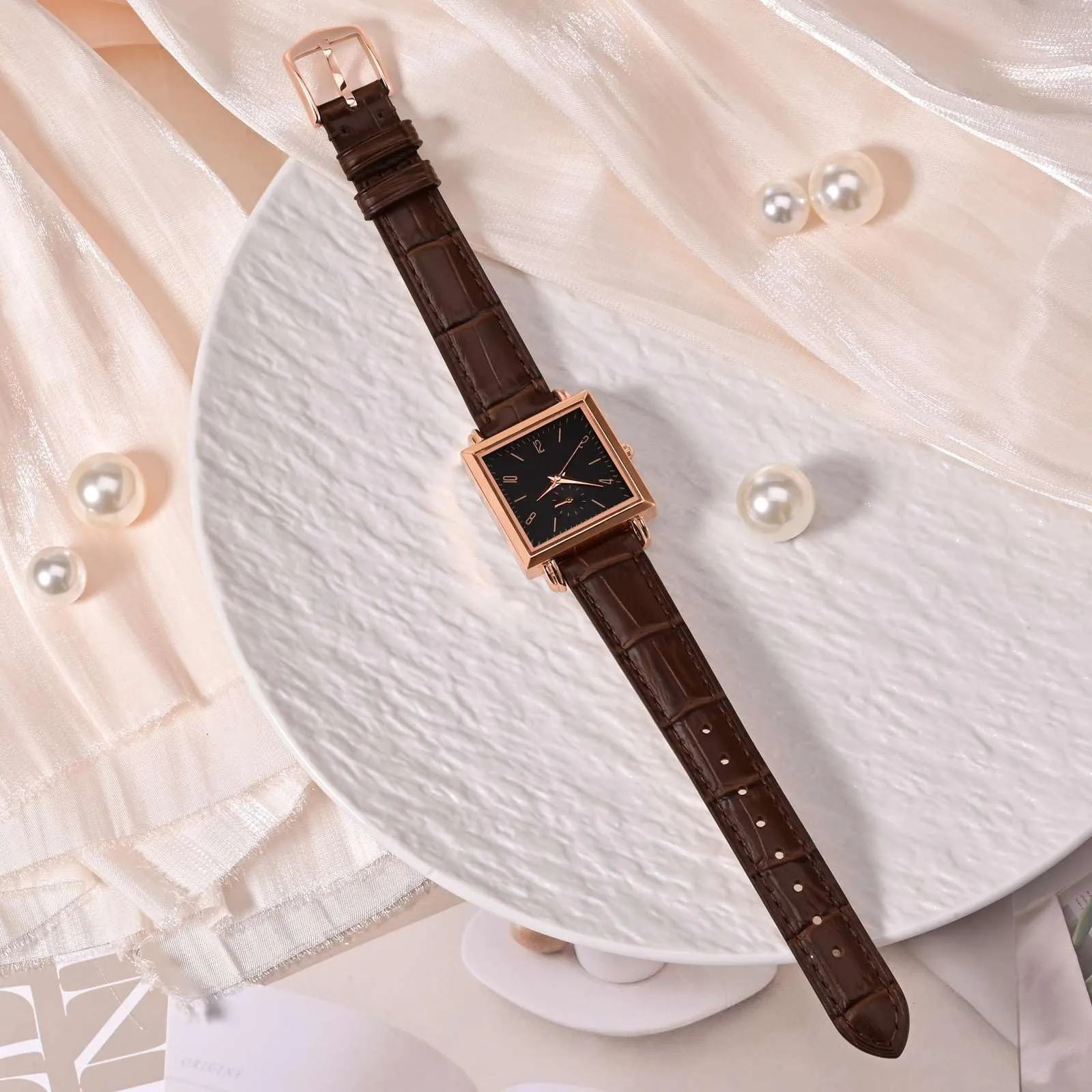 WOCCI 16mm Cinturino Orologio in Pelle da Donna, Grana di Alligatore Goffrata, Pelle Fiore Superiore, Sgancio Rapido, Fibbia Oro Rosa (Marrone Scuro) - immagine 2