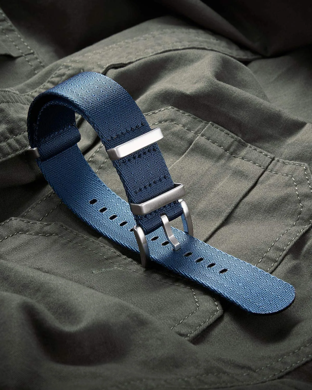 BINLUN Cinturini per Orologi in Nylon Ricambio Multicolore Balistico Premium con Nero/Argento Fibbia in Acciaio Inossidabile per Uomo Donna 18mm 20mm 22mm 24mm (Nuova Versione) - immagine 2