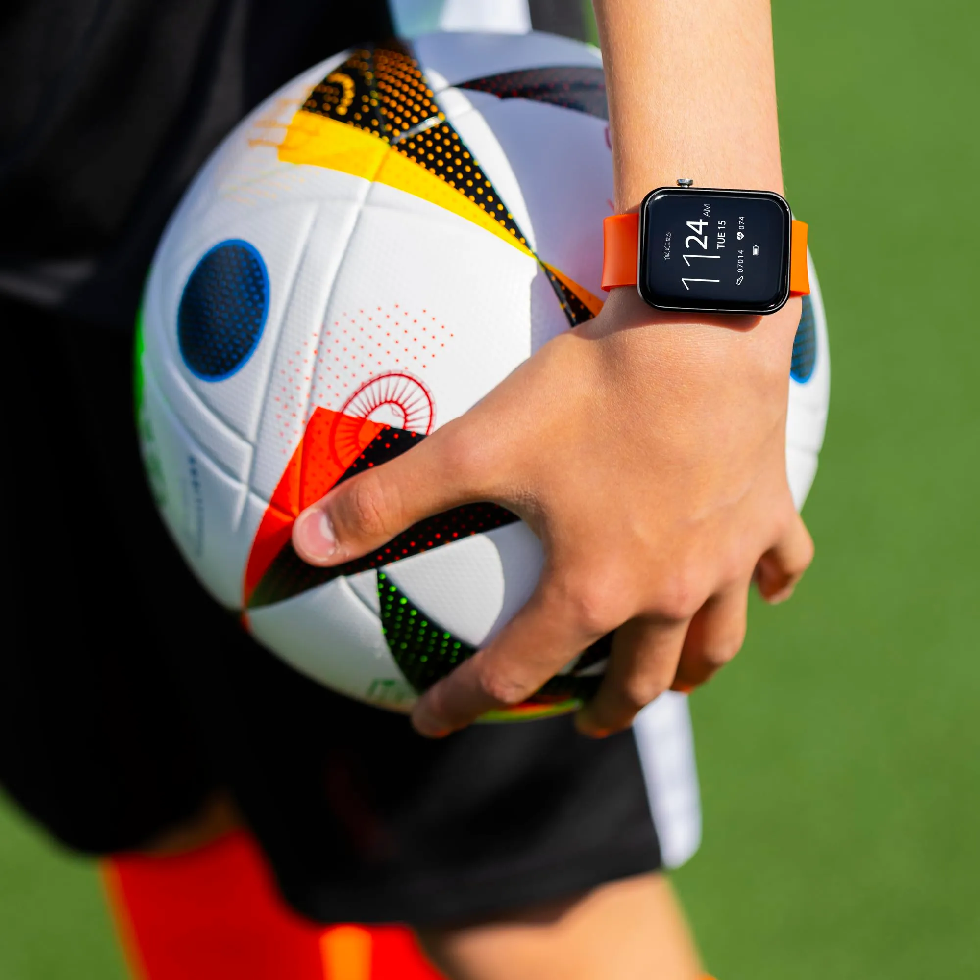 Tikkers Kids Series 13 Smart Watch con Fitness Tracker, sveglia, fotocamera, connessione GPS, cardiofrequenzimetro, contapassi, touch screen, cinturino in silicone arancione, Arancione, misura unica - immagine 4