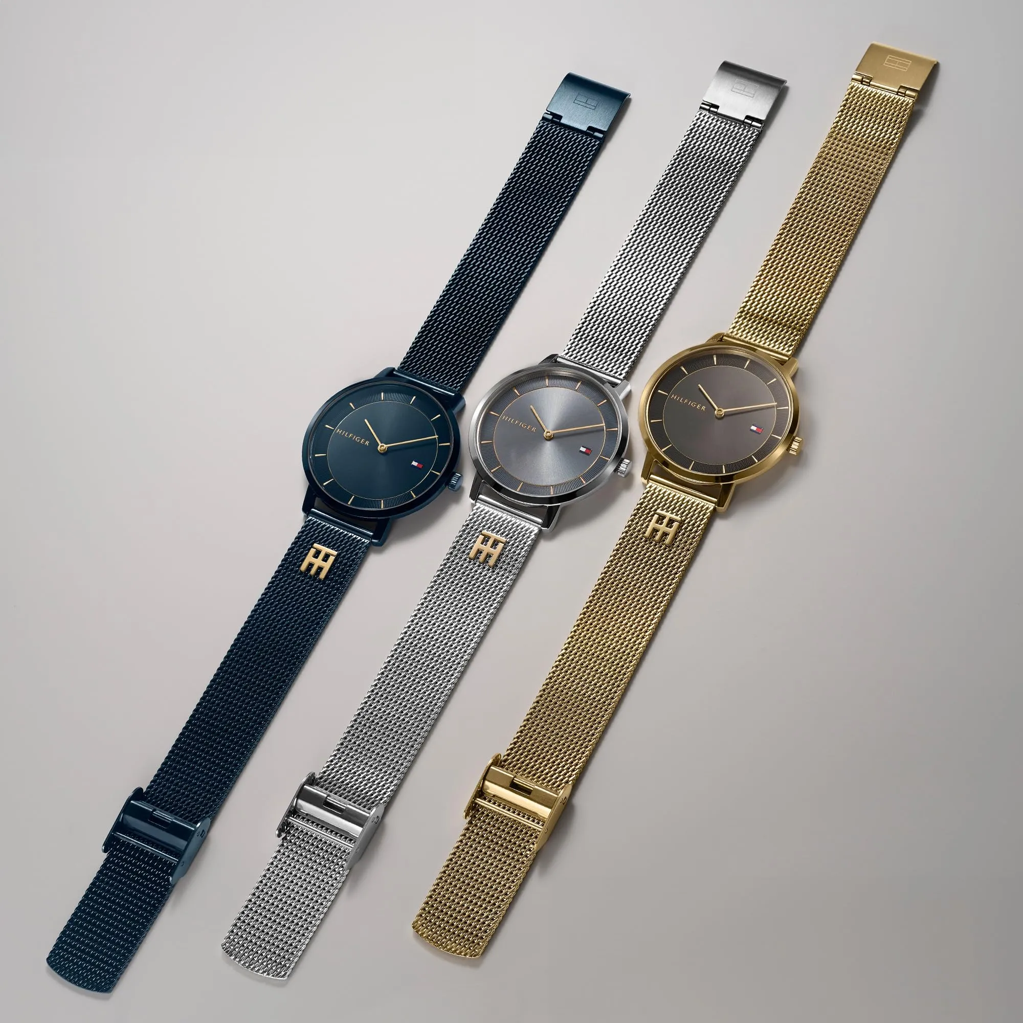 Tommy Hilfiger Orologio Con Movimento Al Quarzo A Due Lancette da Donna con Cinturino in Maglia Metallica in Acciaio Inossidabile Argentato - 1782738, Light Blue - immagine 5