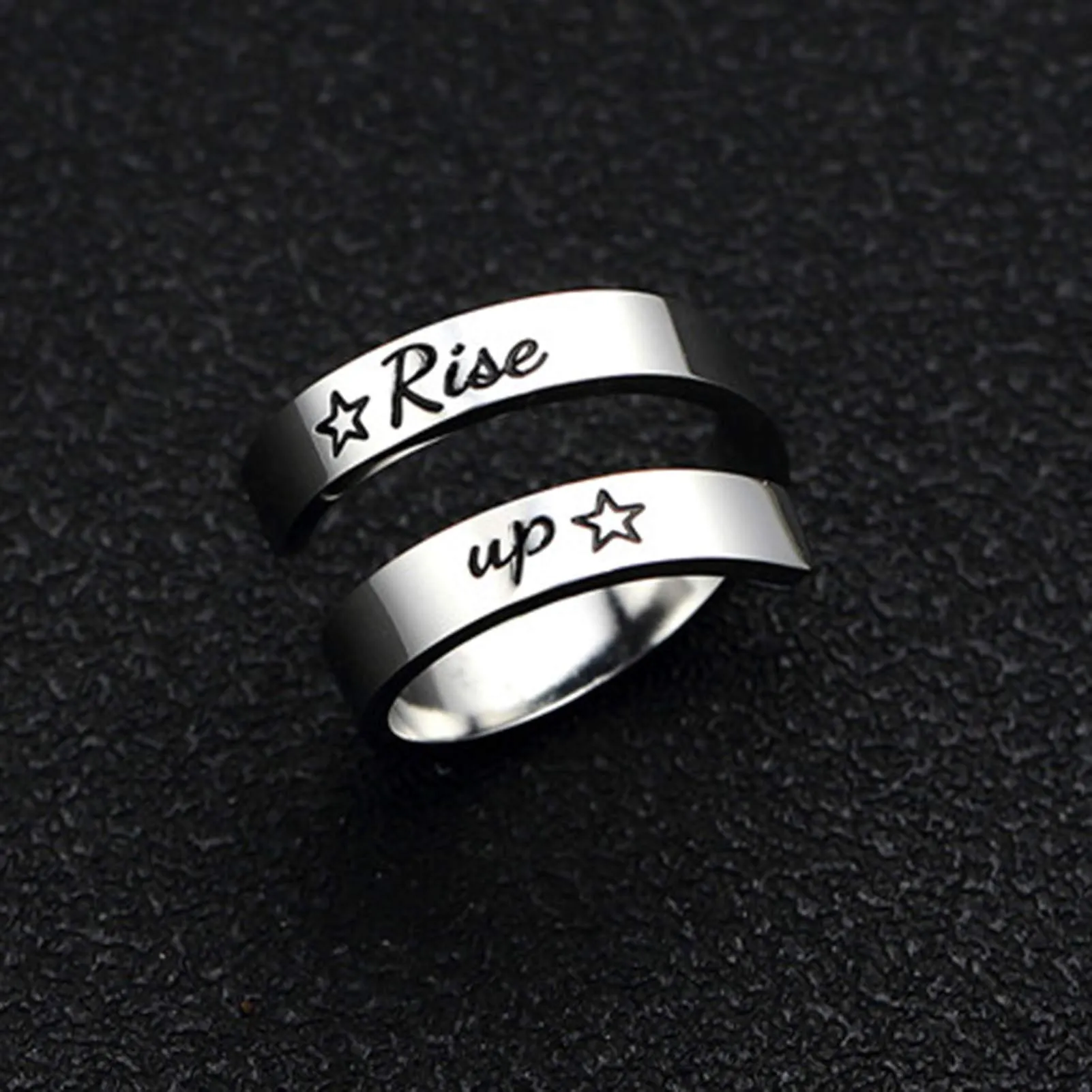 Kucheed Anelli Regolabili, Gioielli Ispirati All'anello Sono Abbastanza Inciso,Anello di Torsione a Spirale in Acciaio Inossidabile,Regali di Laurea di Compleanno per Ragazze Ragazzi Donne Uomini - immagine 7