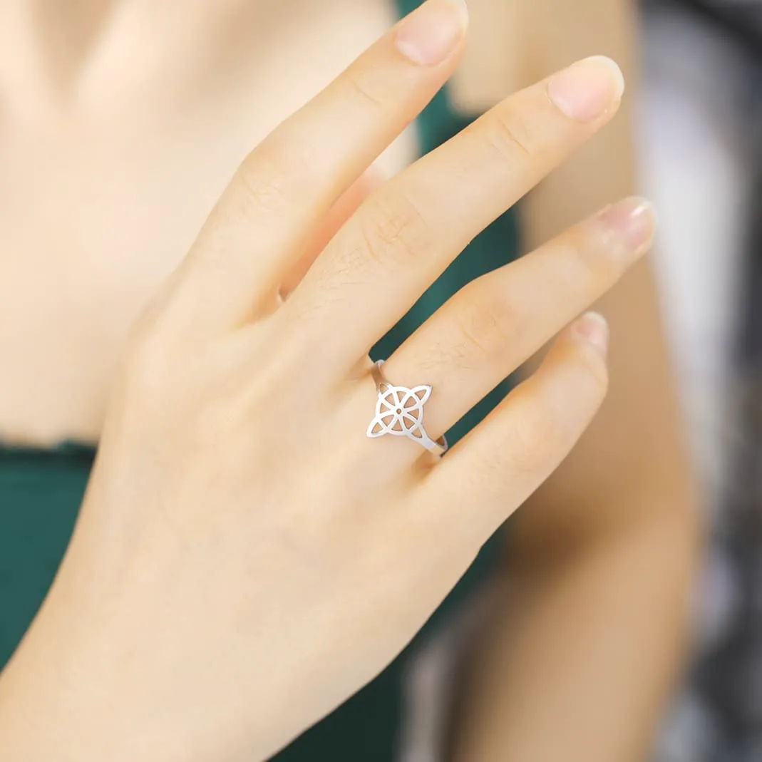 UNIFT Anello da donna con nodo di strega, in acciaio inox, stile geometrico, elegante, con nodo celtico irlandese, regolabile, amuleto da stregoneria, in acciaio inossidabile, senza pietra preziosa - immagine 2