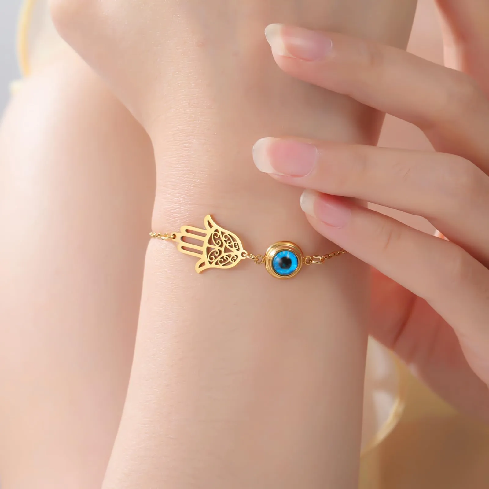 VASSAGO Delicato Braccialetto Malocchio Per Le Donne In Acciaio Inox Regolabile Occhio Turco Braccialetti Portafortuna Amuleto Gioielli Regalo (Oro 2) - immagine 4