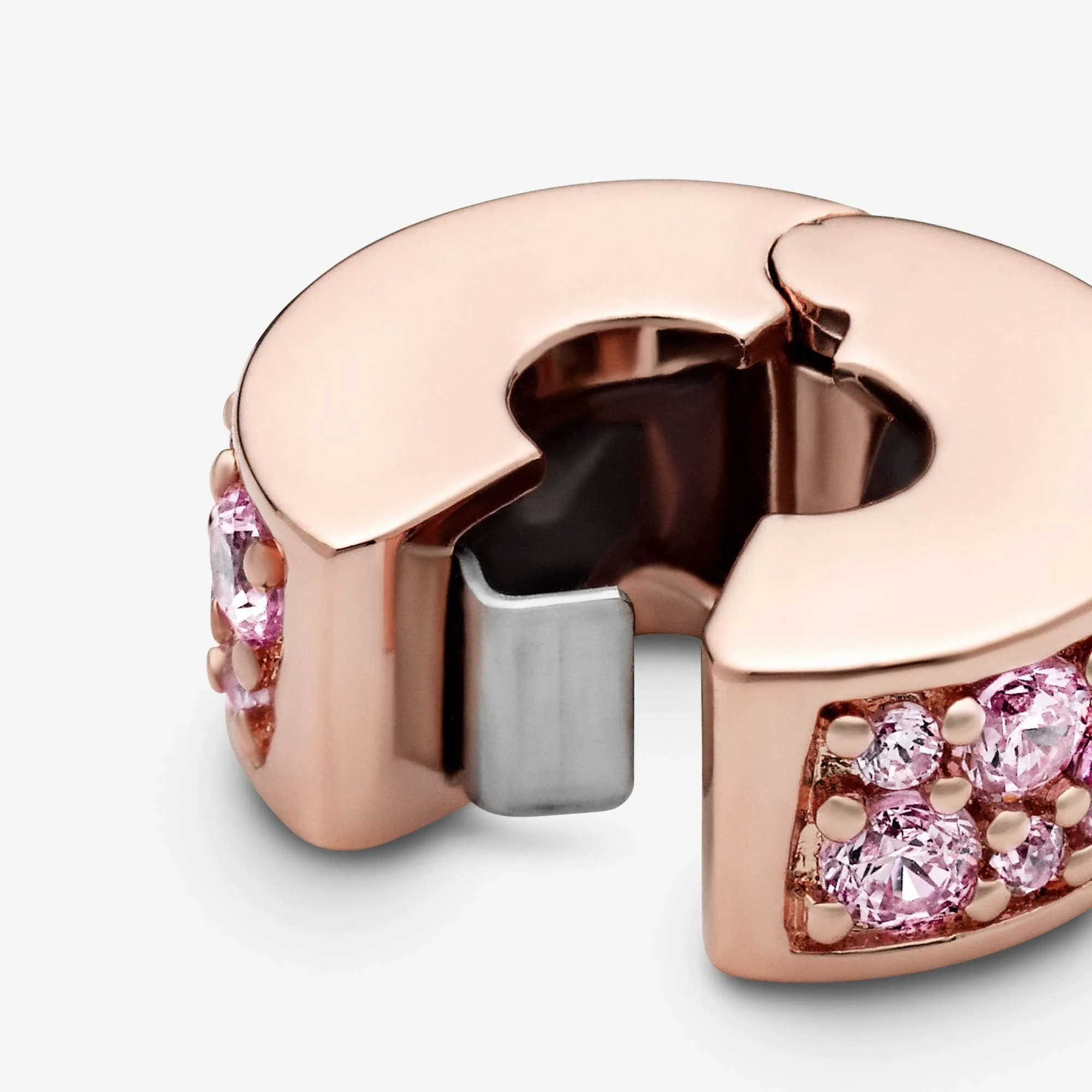 PANDORA Colours Ciondolo a clip con pavé placcato in oro rosa 14k con zirconia cubica rosa e impugnatura in silicone - immagine 7
