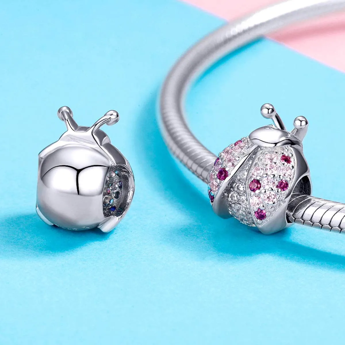 Ciondolo a forma di coccinella, ideale per un regalo di compleanno, compatibile con braccialetti Pandora, in argento Sterling 925 - immagine 4
