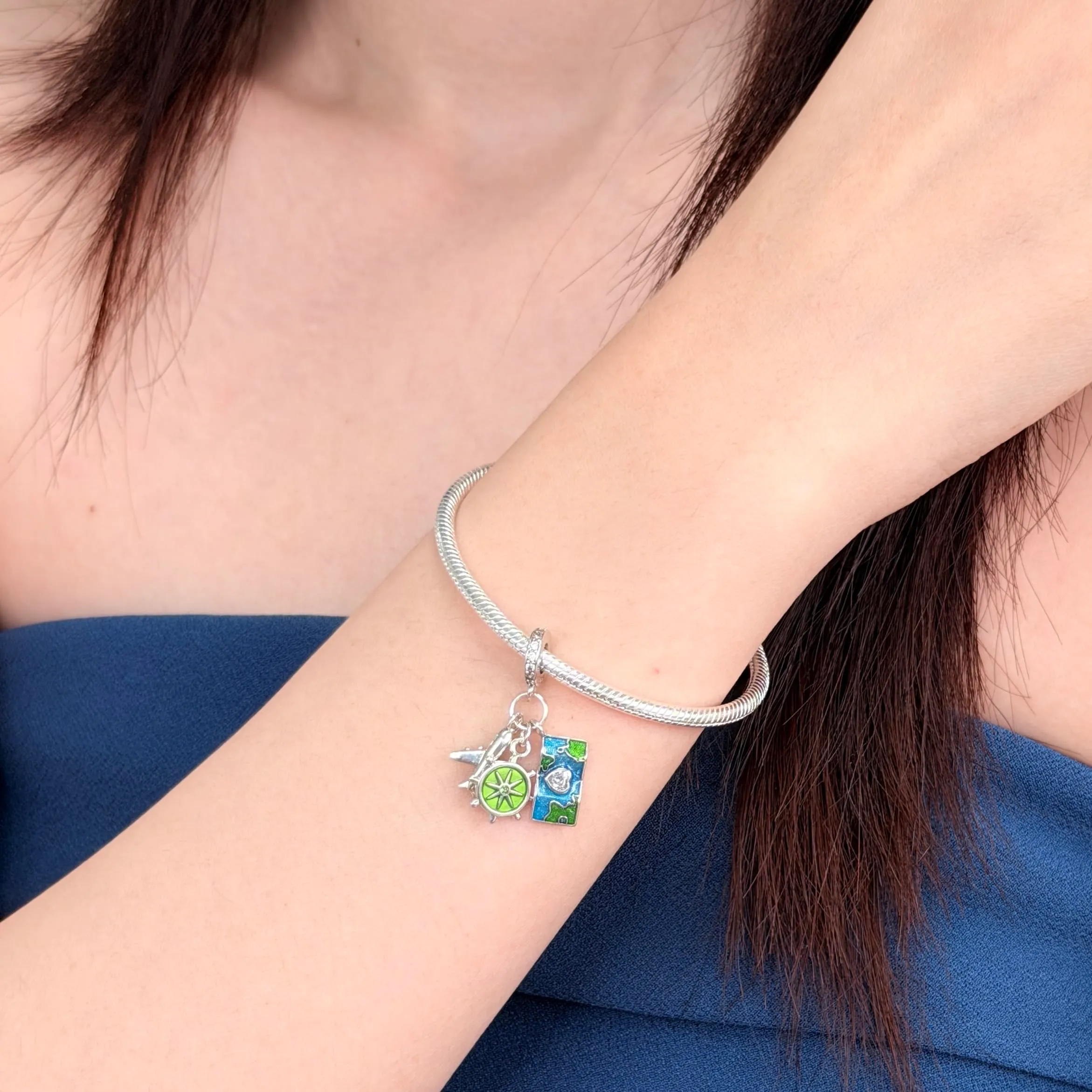 SOUTHPLUS Ciondolo Charms Sterling Silver 925 Collezione Viaggi Aereo Mappa Valigia per Bracciale Europeo Collane Pendente Perfetto Regali per Moglie e Ragazze (Mappa Viaggi) - immagine 2