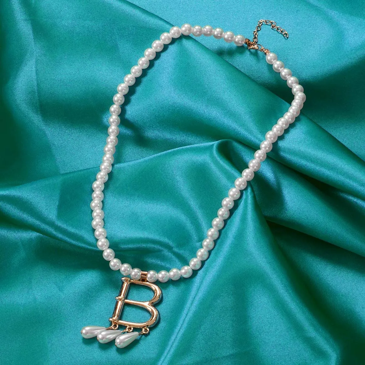 GRACEART Collana Anne Boleyn con perle finte, taglia unica - immagine 3
