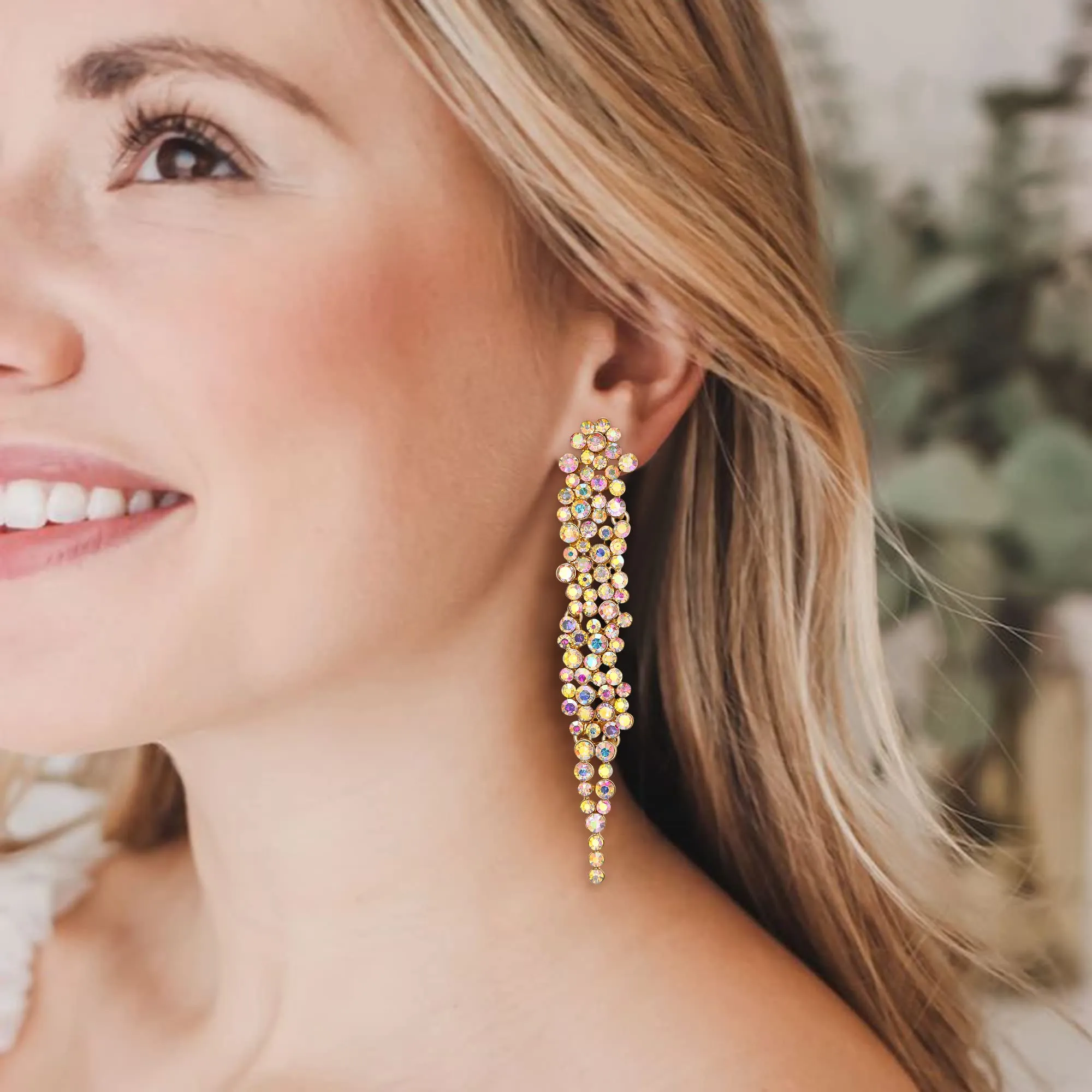 EVER FAITH Matrimonio Strass Cristalli Art Deco Statement Orecchini, Banchetto Prom Long Chandelier Orecchini pendenti per Donna Sposa Iridescente AB Oro-fondo - immagine 2