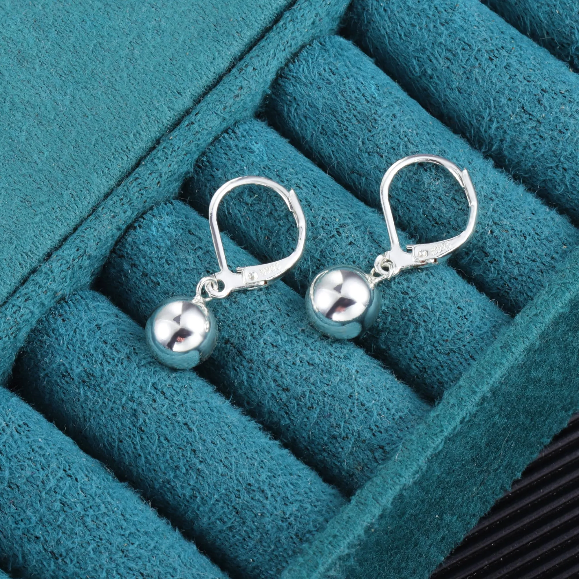 ASH'S CHOICE Orecchini Pendenti Donna Argento Lucido Sfera Leverback - immagine 2