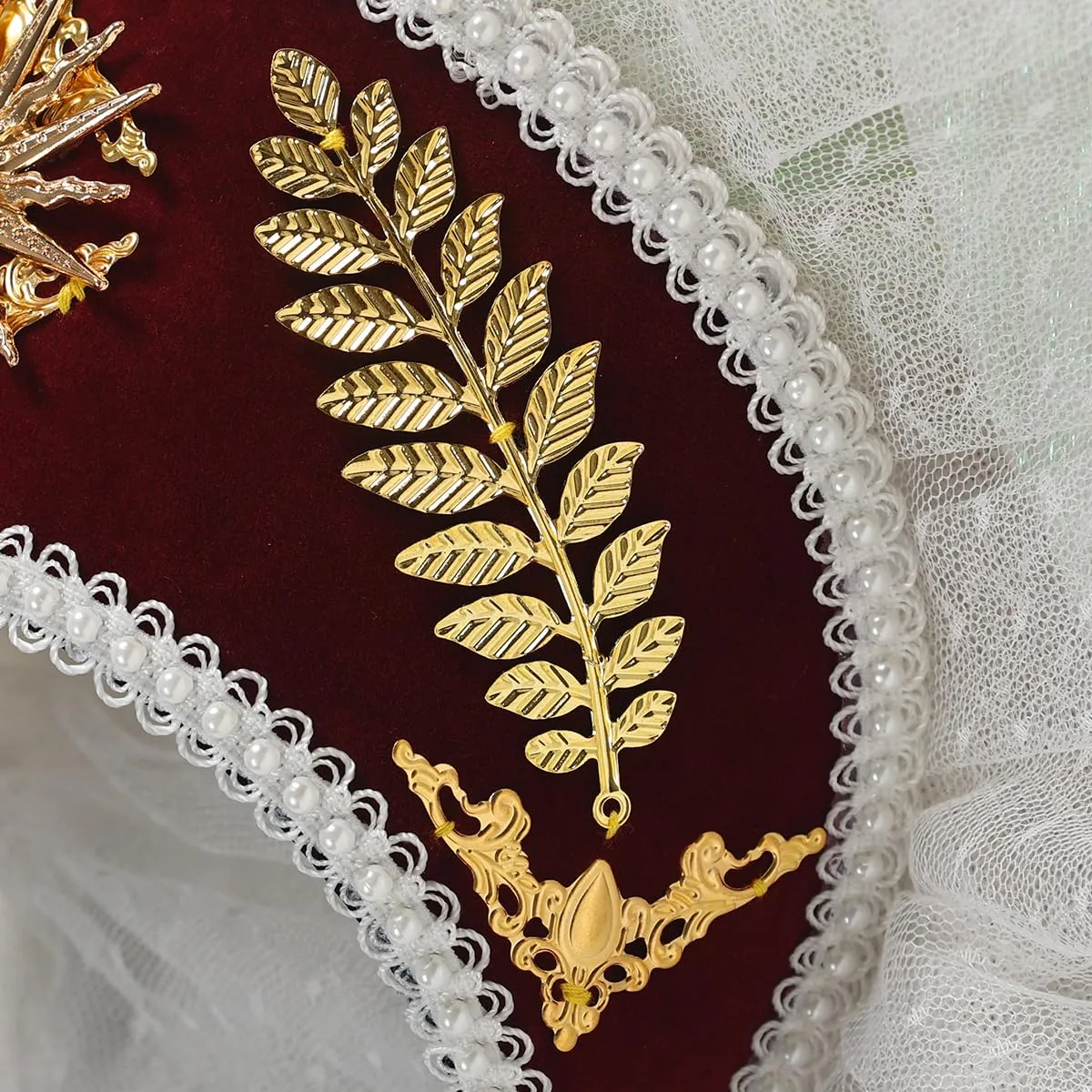 GRACEART Anne Boleyn Cappello Copricapo elisabettiano Copricapo Tudor Coronet Cappuccio Stile 4 (Vino Rosso) - immagine 7