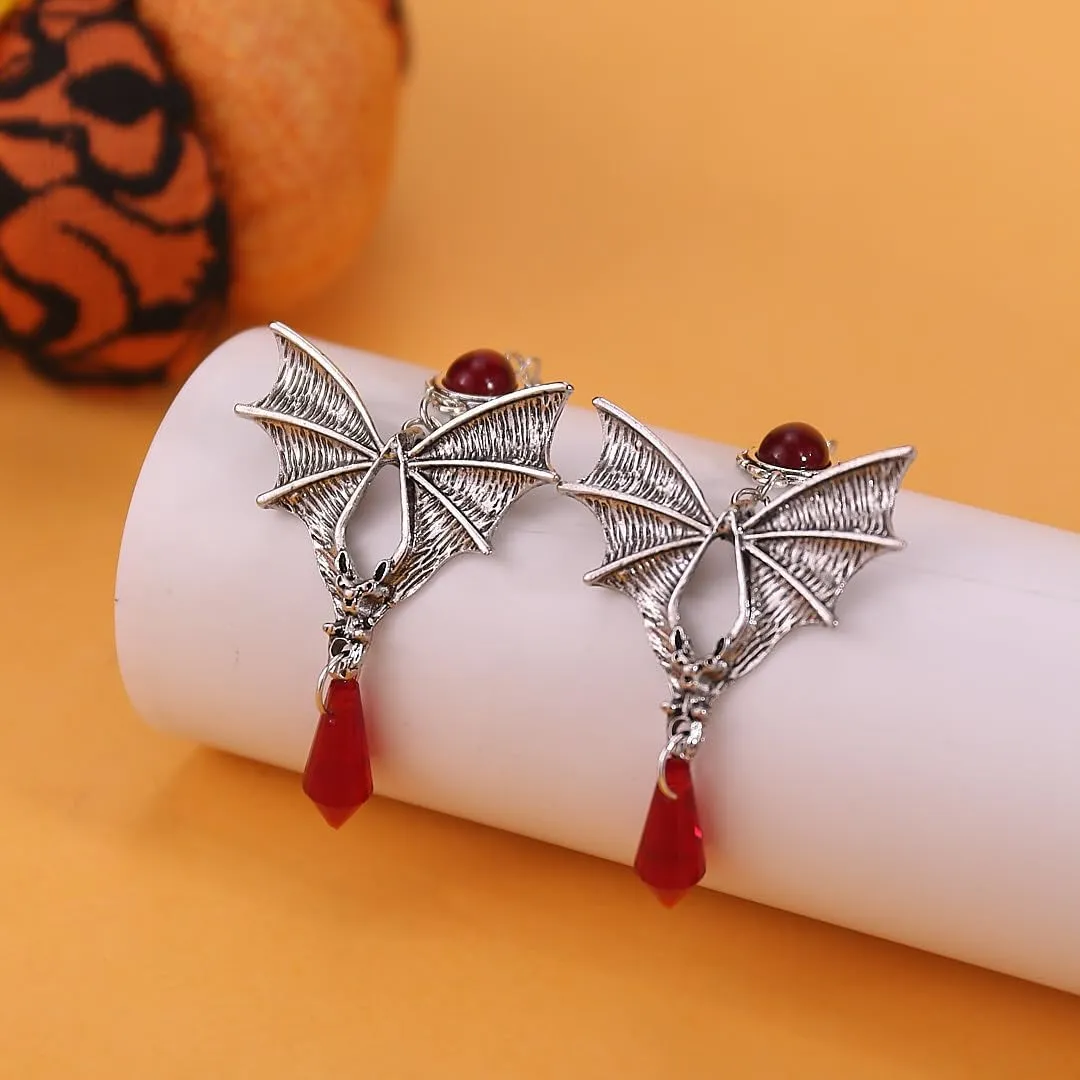 Orecchini gotici, a forma di pipipistrello, orecchini gotici, orecchini lunghi da vampiro, per ragazze e donne, Mittel, Lega di acciaio, Nessuna pietra preziosa (Rosso) - immagine 7