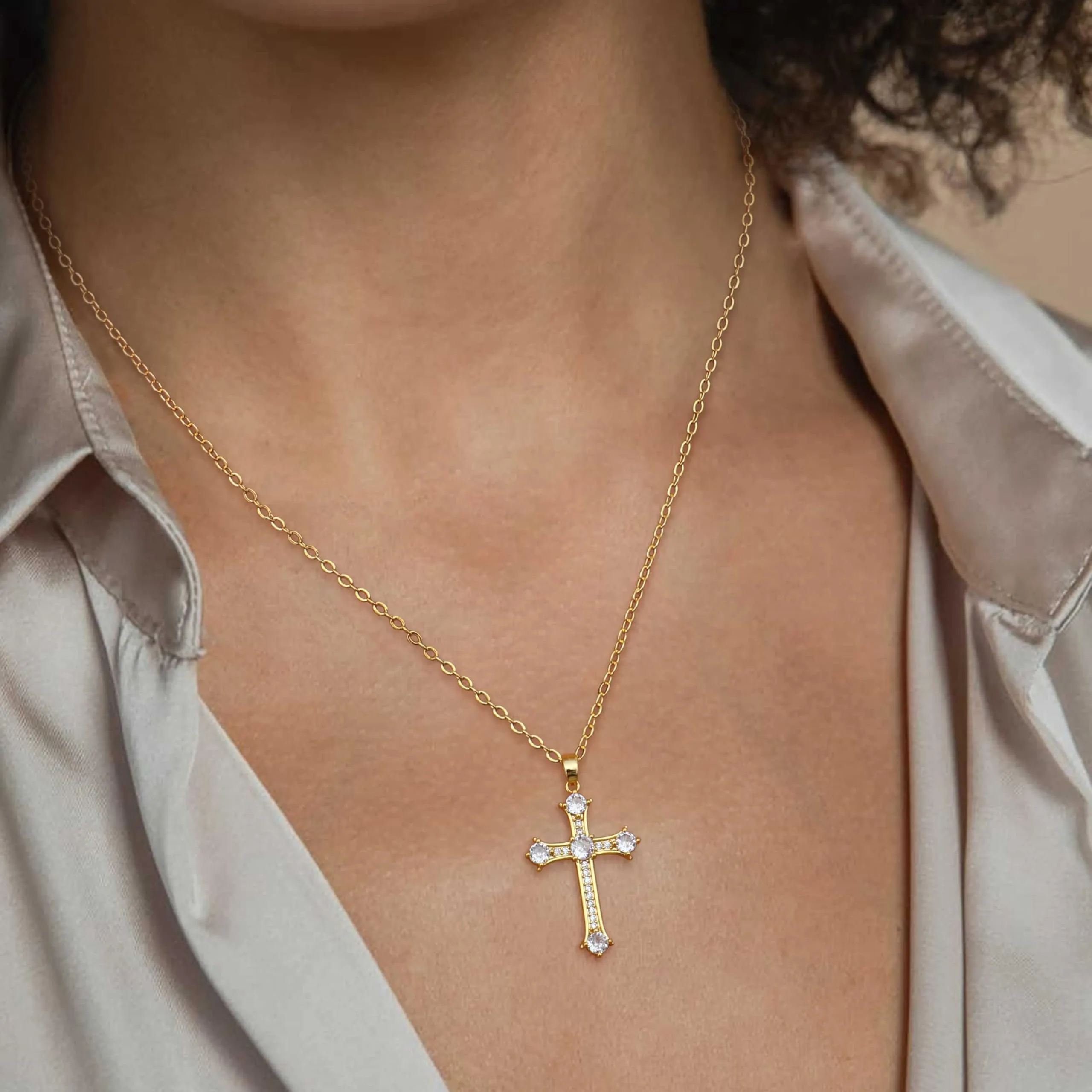 BodyBonita Collana con Croce Donna, Ciondolo Croce Semplice con Zirconia Cubica, Placcata in Oro 16K, Choker con Chiusura a Moschettone in Argento Sterling 925, Gioielli Moda G-D - immagine 5