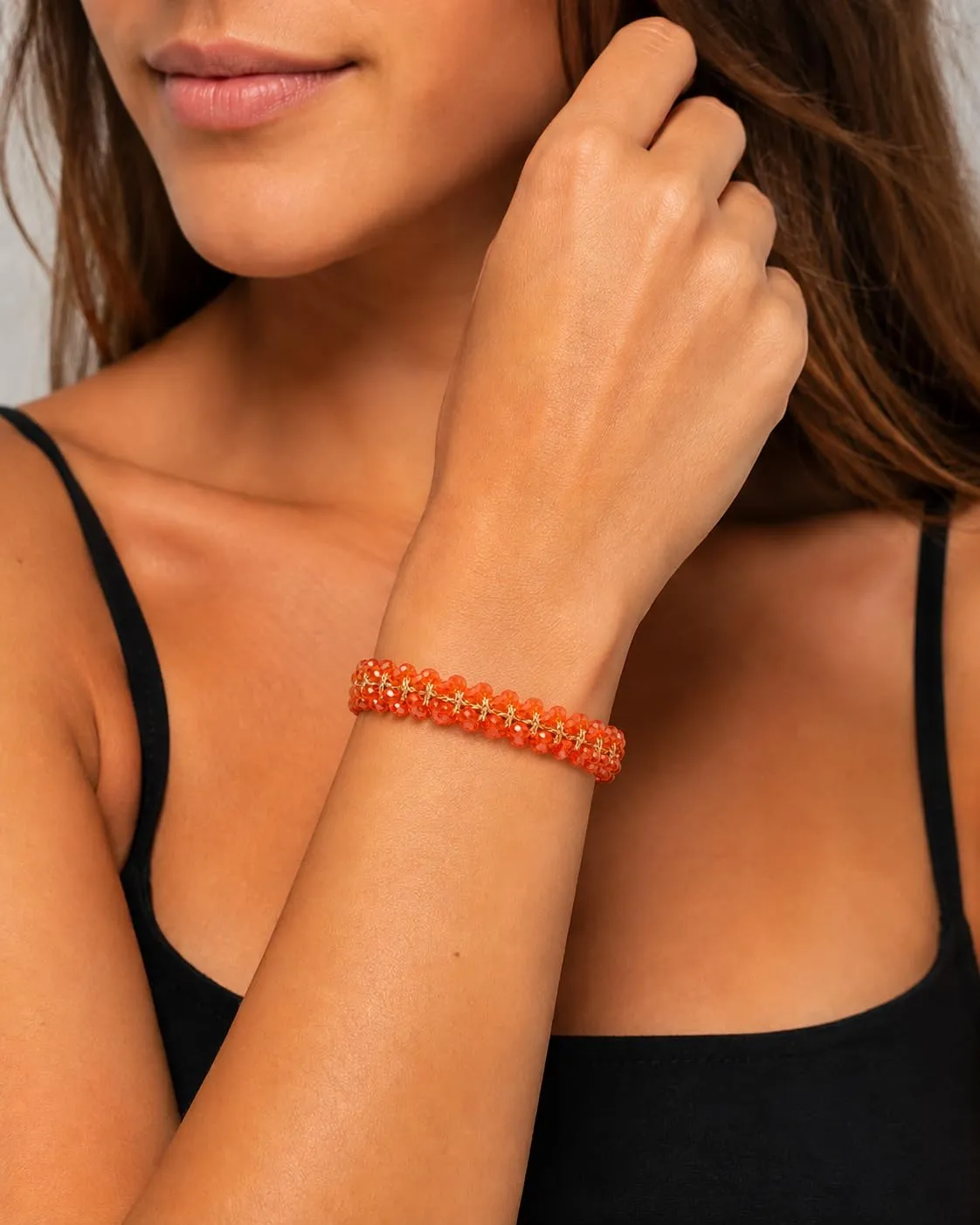 SAGA GIOIELLI® Bracciale donna elastico con cristalli sfaccettati – Bracciale elasticizzato - Confezione Regalo - Idea regalo - Regalo compleanno (CORALLO) - immagine 3