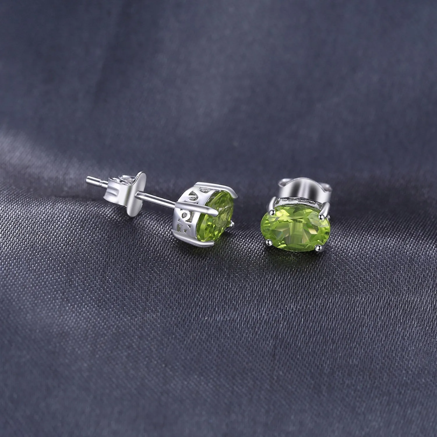 JewelryPalace Ovale 1.8ct Naturale Verde Peridot Birthstone Stud Orecchini Naturale 925 Sterling Argento - immagine 5