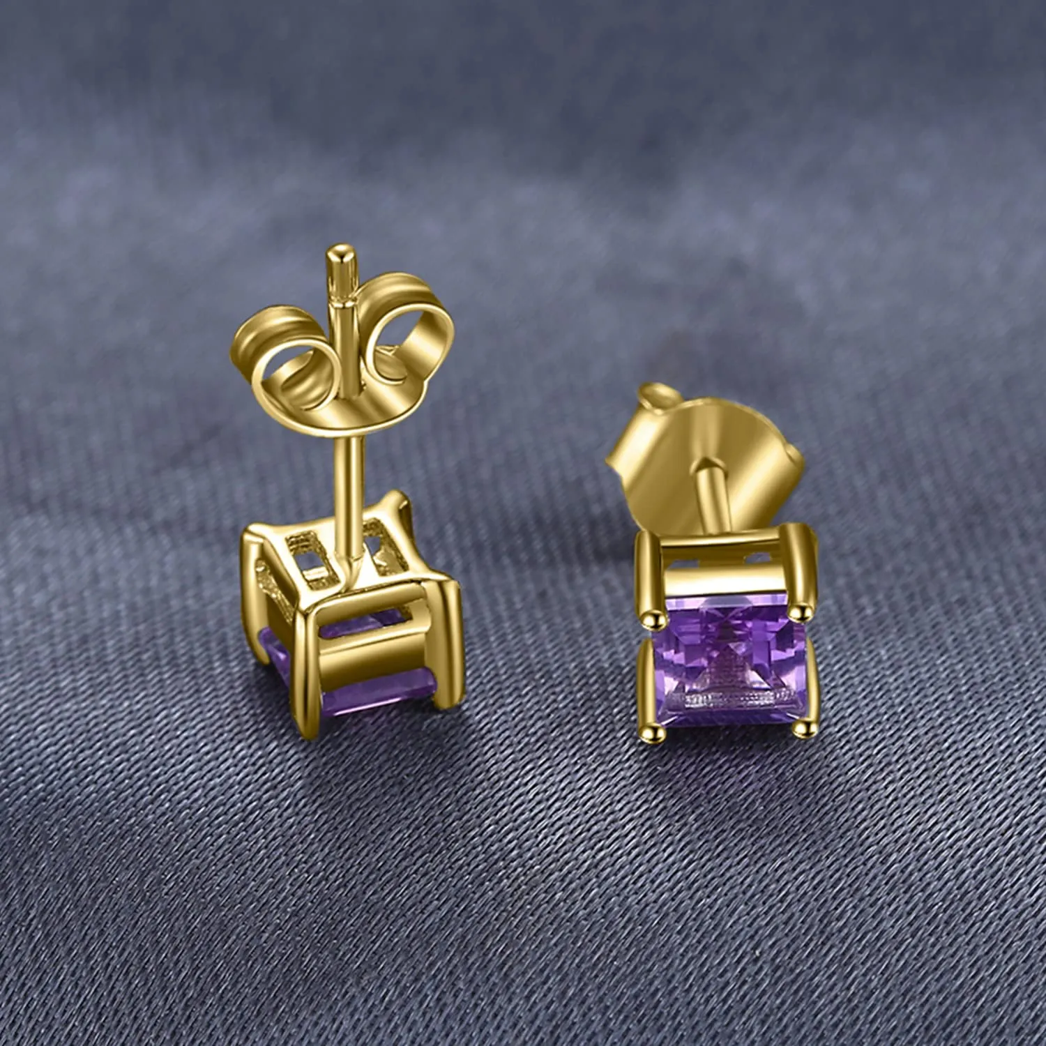 JewelryPalace Orecchini a Lobo Argento 925 Con Naturale Ametista Viola, Piercing a Bottone Con Pietre Dure a Taglio Quadrato, Set Gioielli Donna Viola in Oro - immagine 2