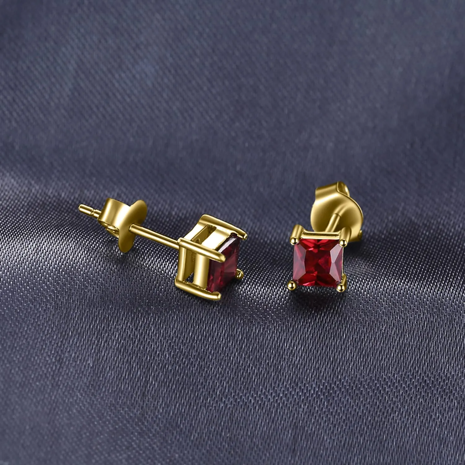 JewelryPalace Orecchini a Lobo Argento 925 con Creato Rubino Rosso, Piercing a Bottone con Pietre Dure a Taglio Principessa, Set Gioielli Donna Orecchini Rossi in Oro - immagine 3