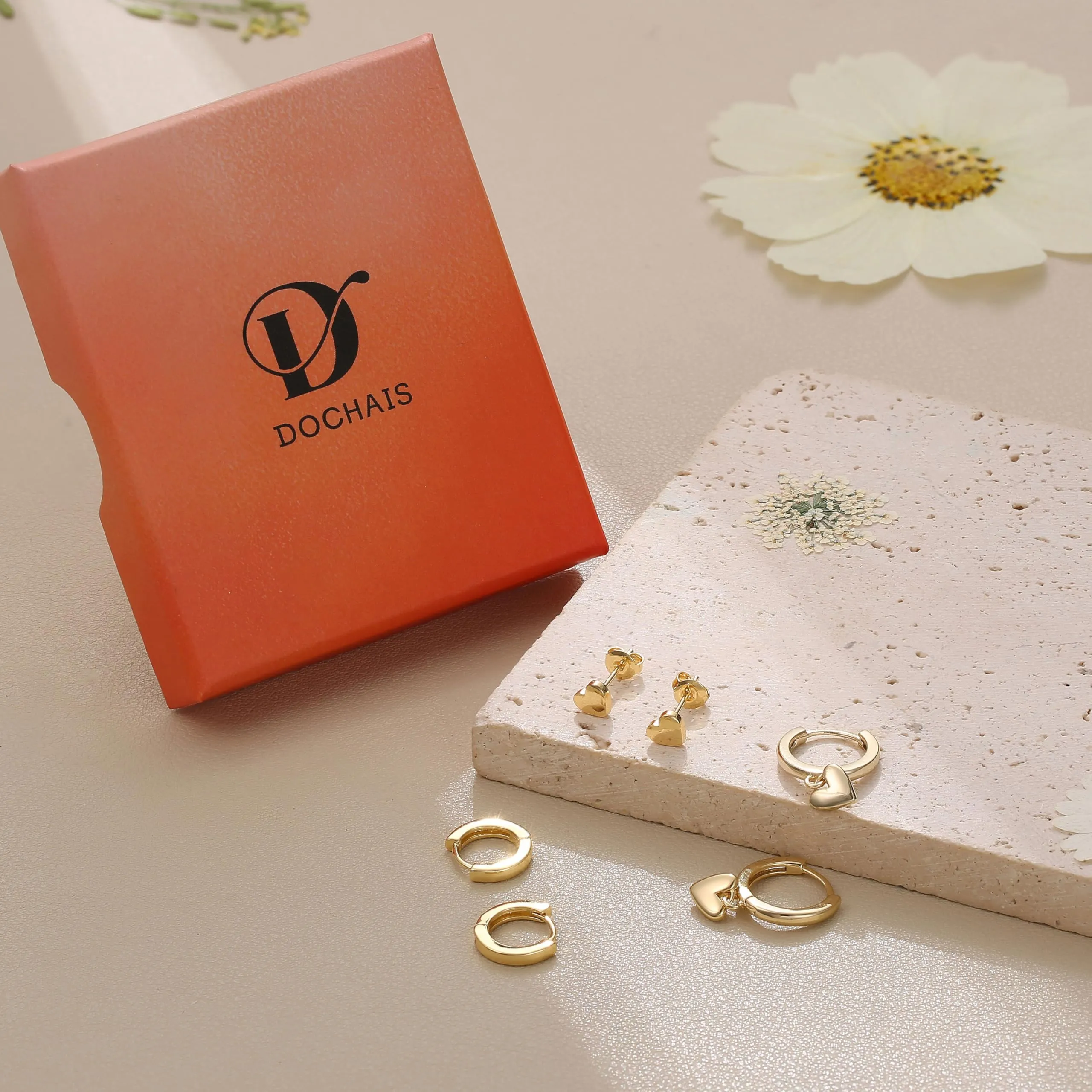 Dochais 3 Paia Set Orecchini Donna Cerchio Oro Color Orecchini Placcato Oro 14K Ipoallergenico Orecchini a Cerchio Piccoli Small Hoop Earrings Cartilagine Trago Helix Piercing Orecchino Donna Ragazze - immagine 6