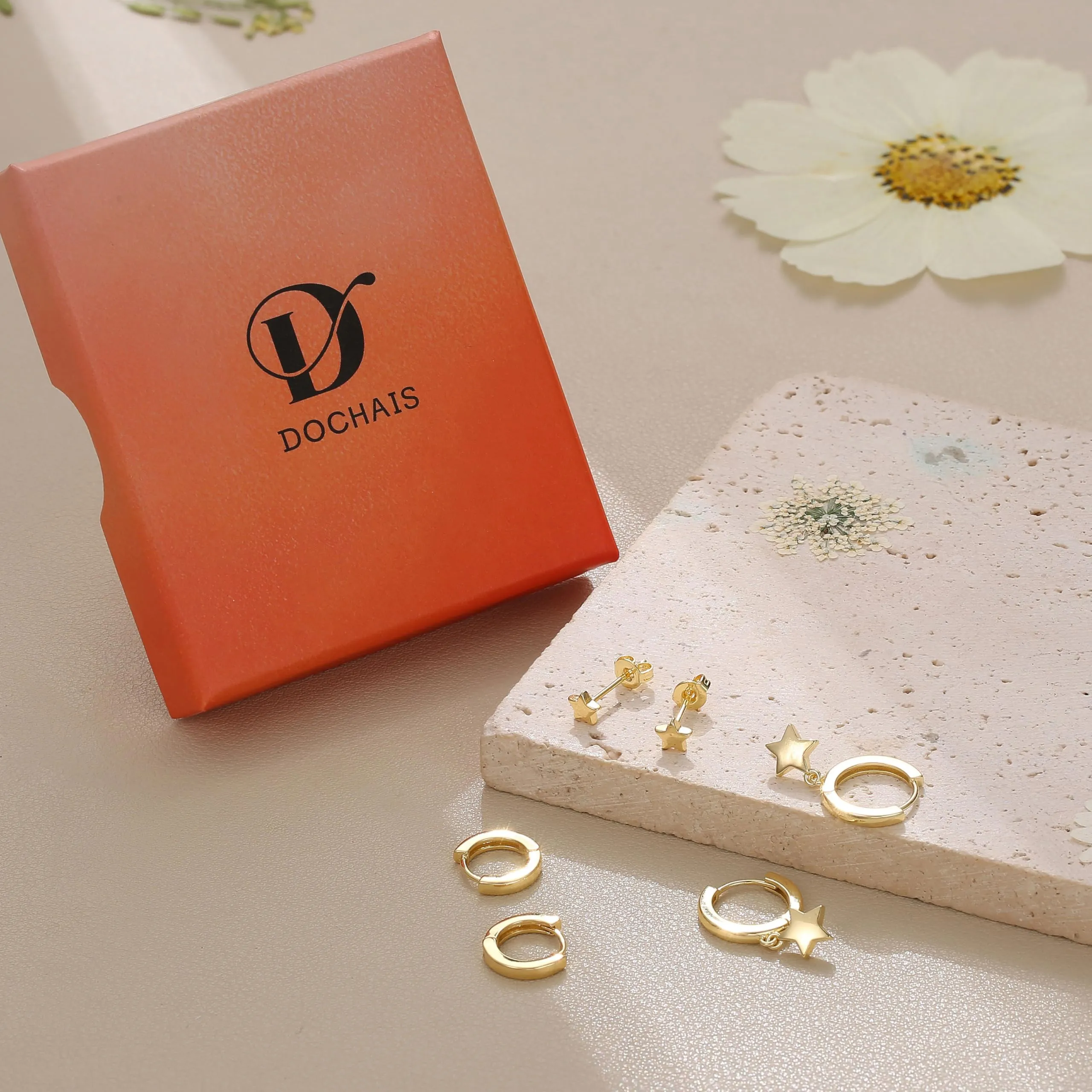 Dochais 3 Paia Set Orecchini Donna Cerchio Oro Color Orecchini Placcato Oro 14K Ipoallergenico Orecchini a Cerchio Piccoli Small Hoop Earrings Cartilagine Trago Helix Piercing Orecchino Donna Ragazze - immagine 6