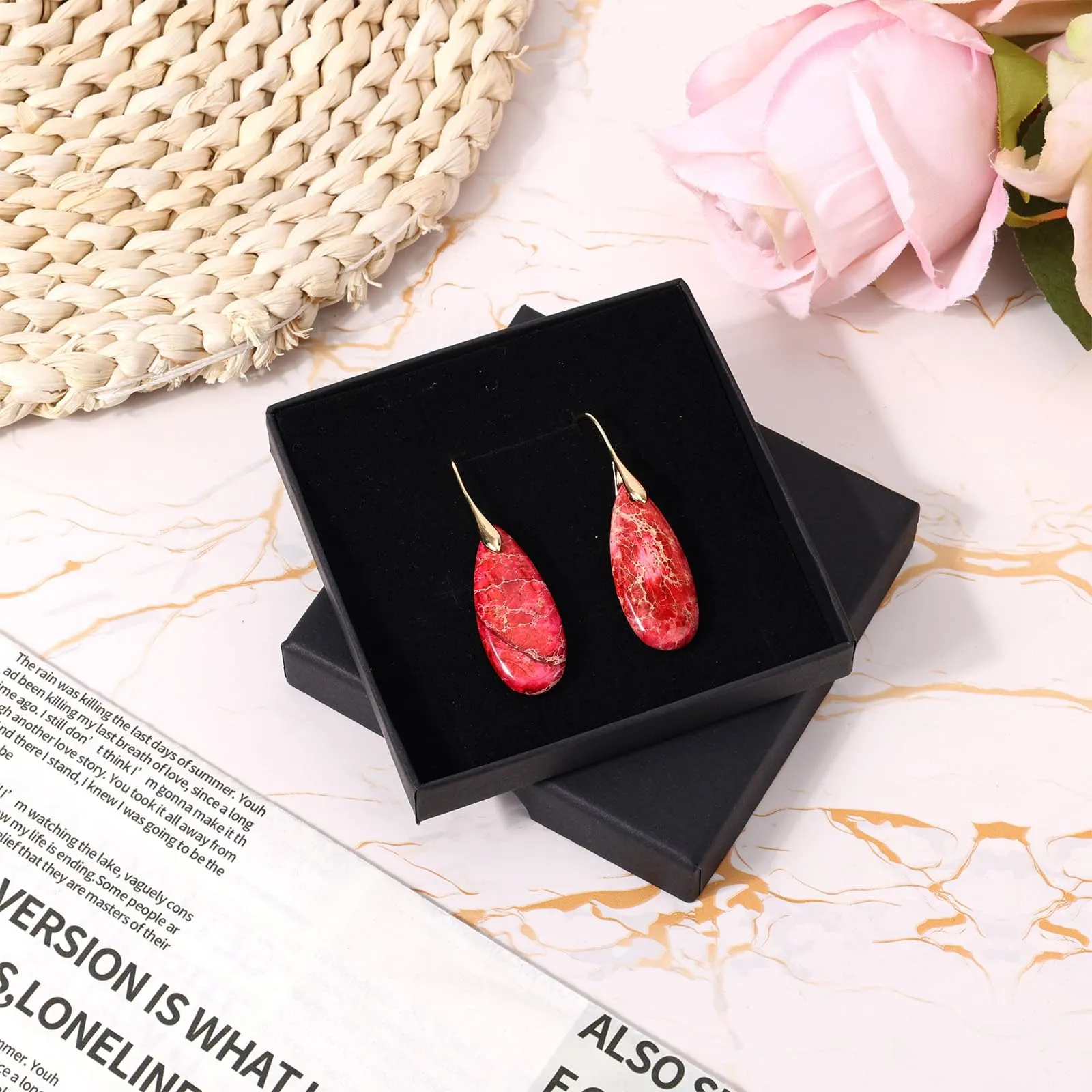 Orecchini in Pietra Naturale, Orecchini Pendenti a Cerchio Leggeri e Alla Moda a Forma di Goccia Gioielli in Pietra Regalo Compleanno per Donna (Rosso, Oro) - immagine 3
