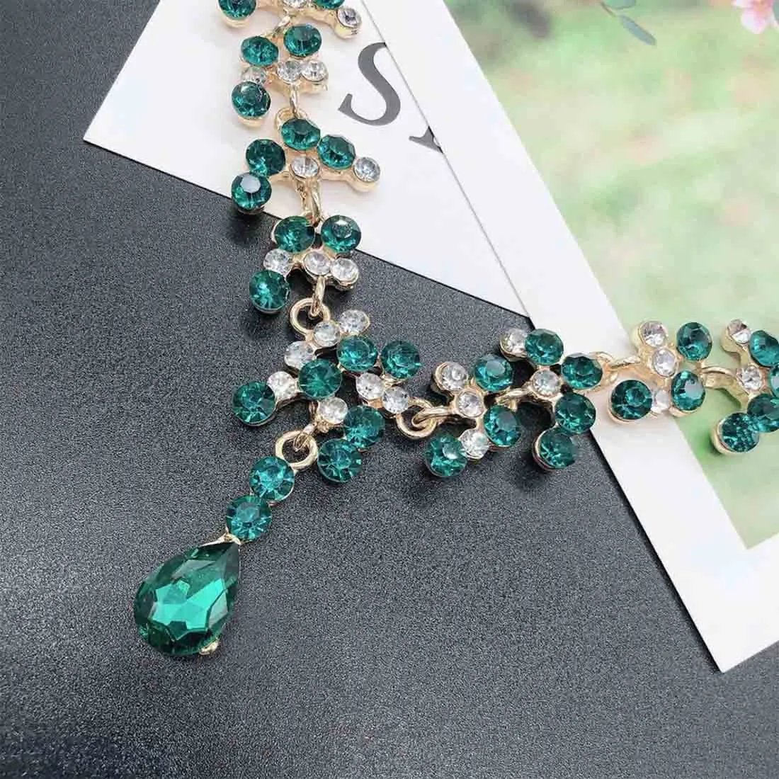 Prosy Bride Strass Collana e Orecchini Set Collana di Cristallo Bridal Party Wedding Jewelry Set per le Donne e le Ragazze (Verde) - immagine 5